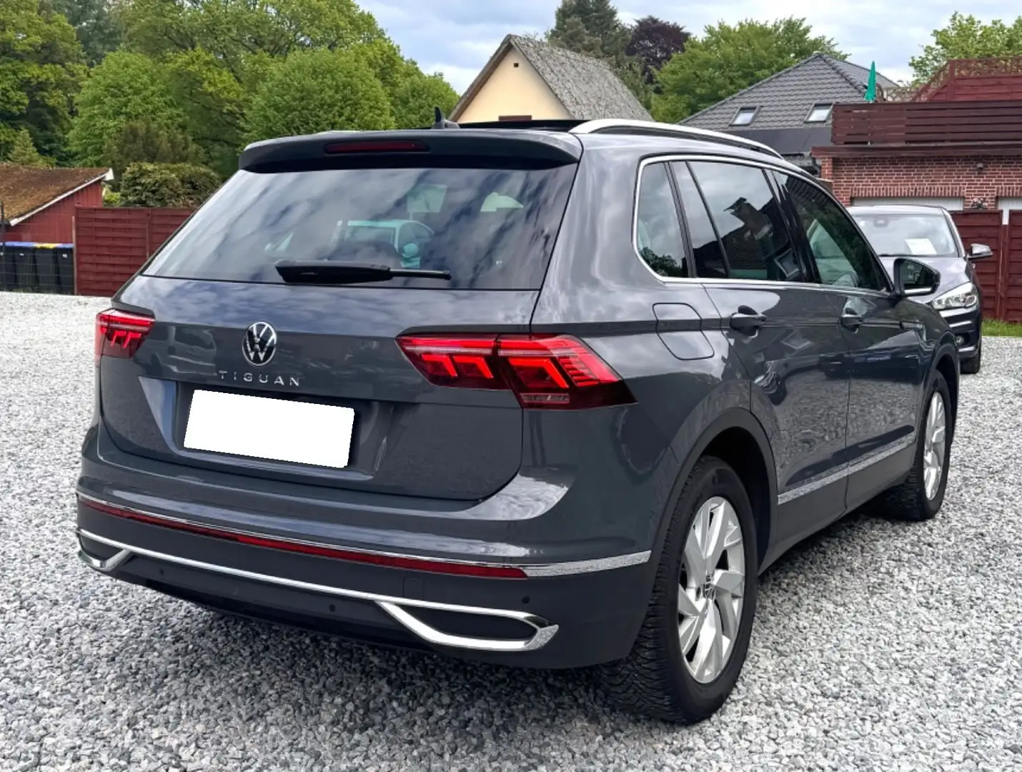 Volkswagen Tiguan Tiguan 2.0 TDI SCR DSG Elegance Schwarz - 2
