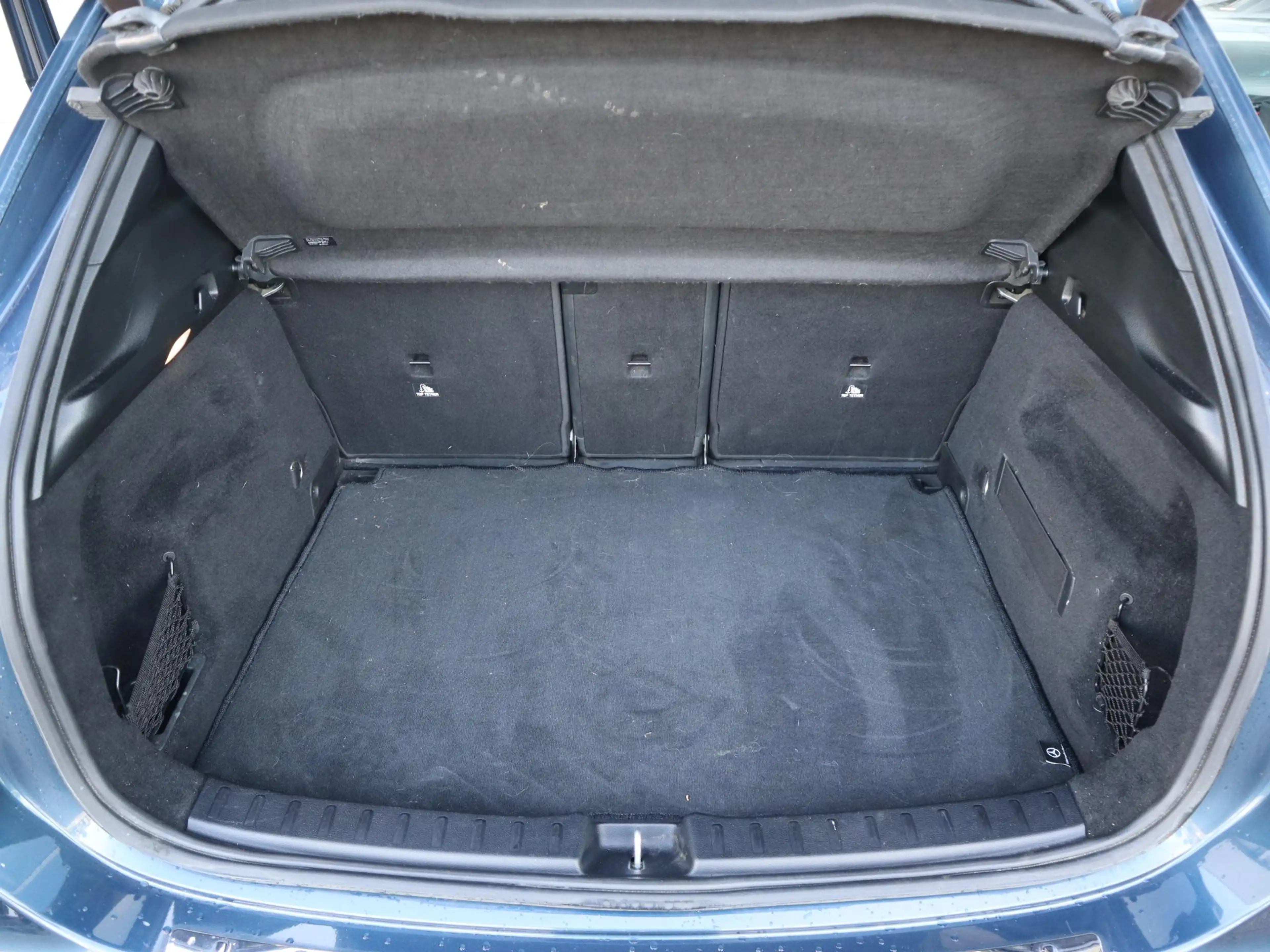 Mercedes-Benz GLA 250 e Business Solution AMG Limited — photo 7