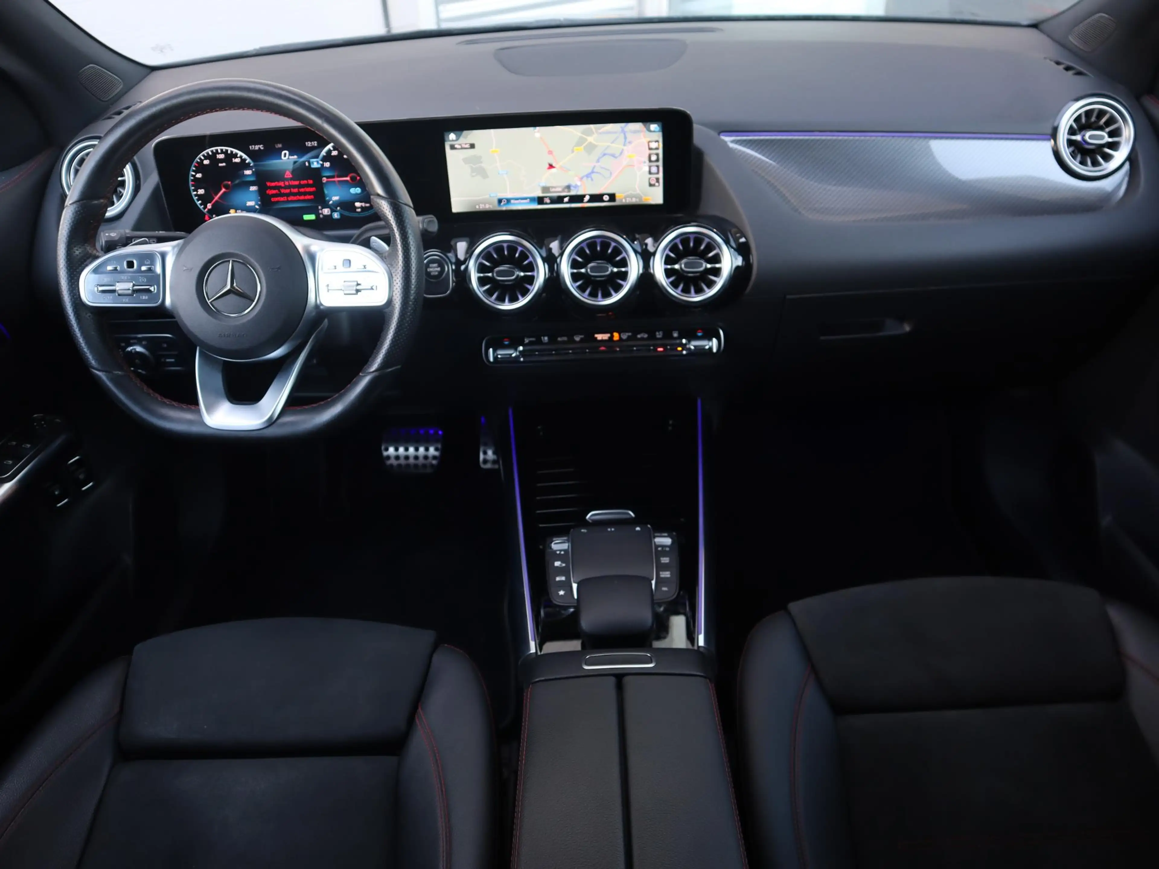 Mercedes-Benz GLA 250 e Business Solution AMG Limited — photo 14