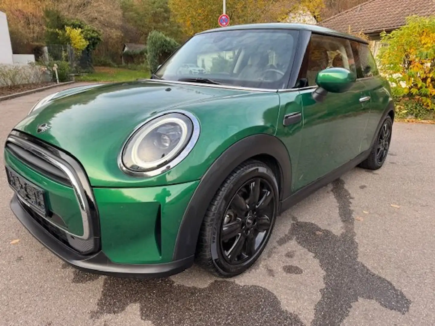 MINI One One Classic Trim/1.Hd/Sportsitz/Led/PDC/SHZ/17"/SH Vert - 1