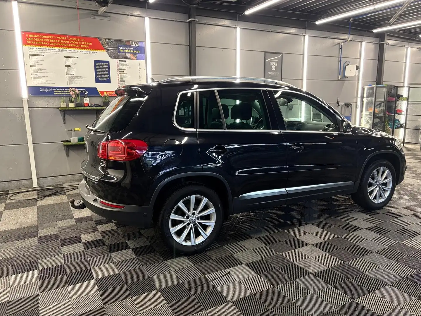 Volkswagen Tiguan 1.4 TSI benzine bj. 2016 1ste eigenaar Euro 6 - 2