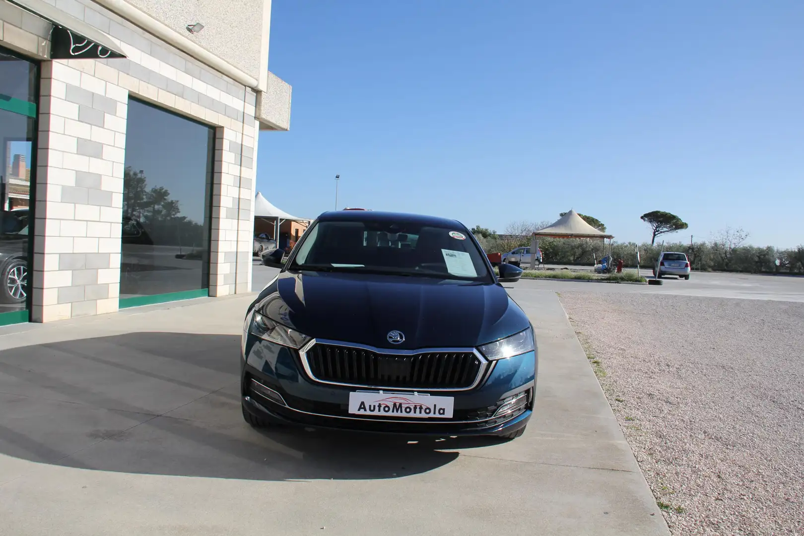 Skoda Octavia 2.0 tdi evo Style 150cv dsg (Gancio traino) Bleu - 2