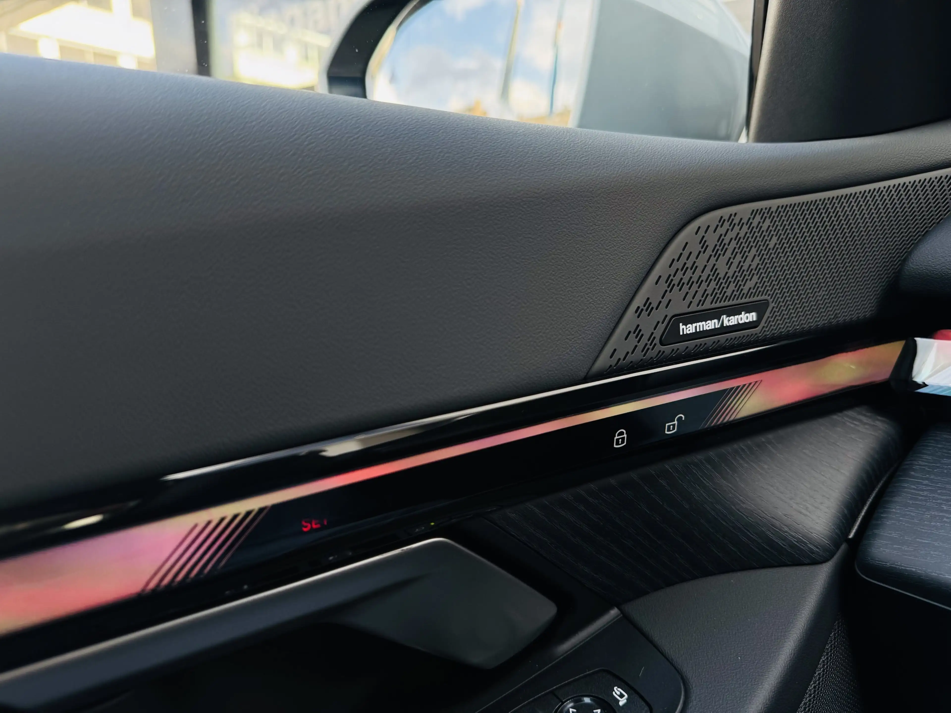 BMW 550 e xDrive M Sport Pro DA Prof PA+ HuD H/K 19" LMR — photo 18