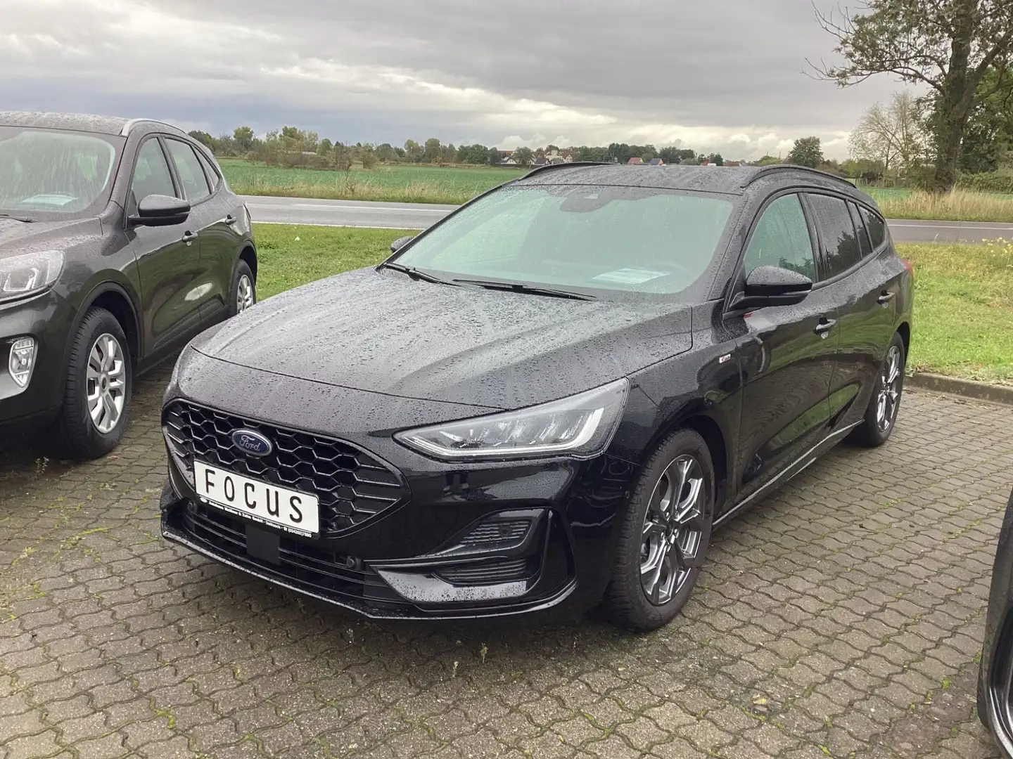 Ford Focus Turnier ST-Line X, AHK, GJR, Head-UP Schwarz - 2