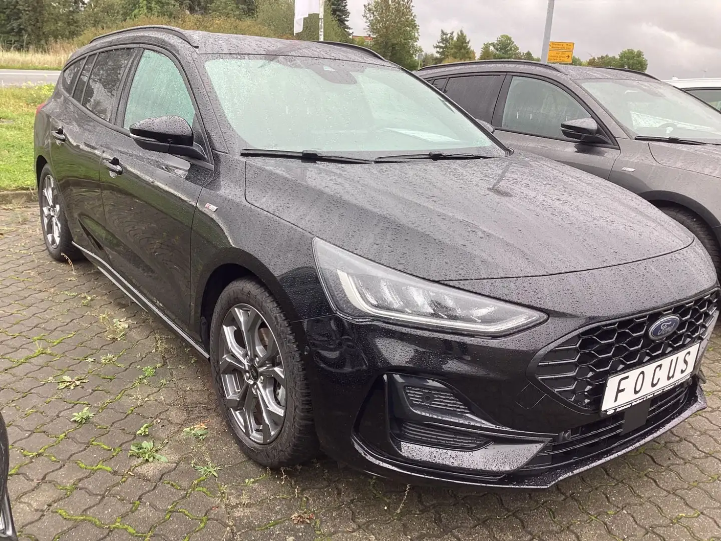 Ford Focus Turnier ST-Line X, AHK, GJR, Head-UP Schwarz - 1