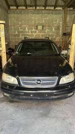 Omega Caravan 2.2 Edition 2000