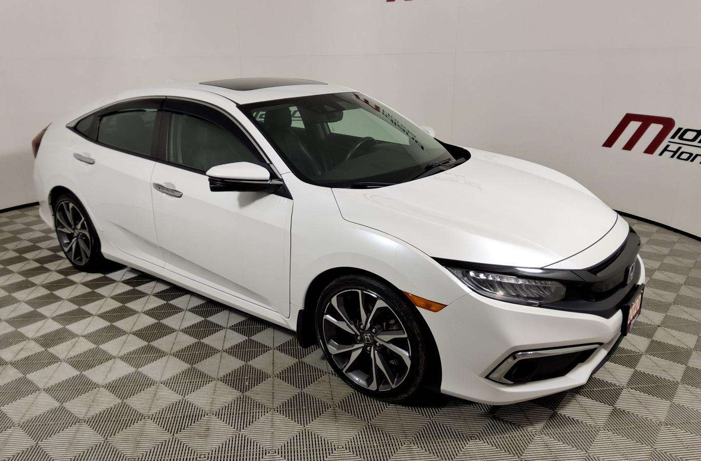 2020 Honda Civic Touring CVT Sedan | Top-Trim Civic Comfort | Turbo — снимка 1