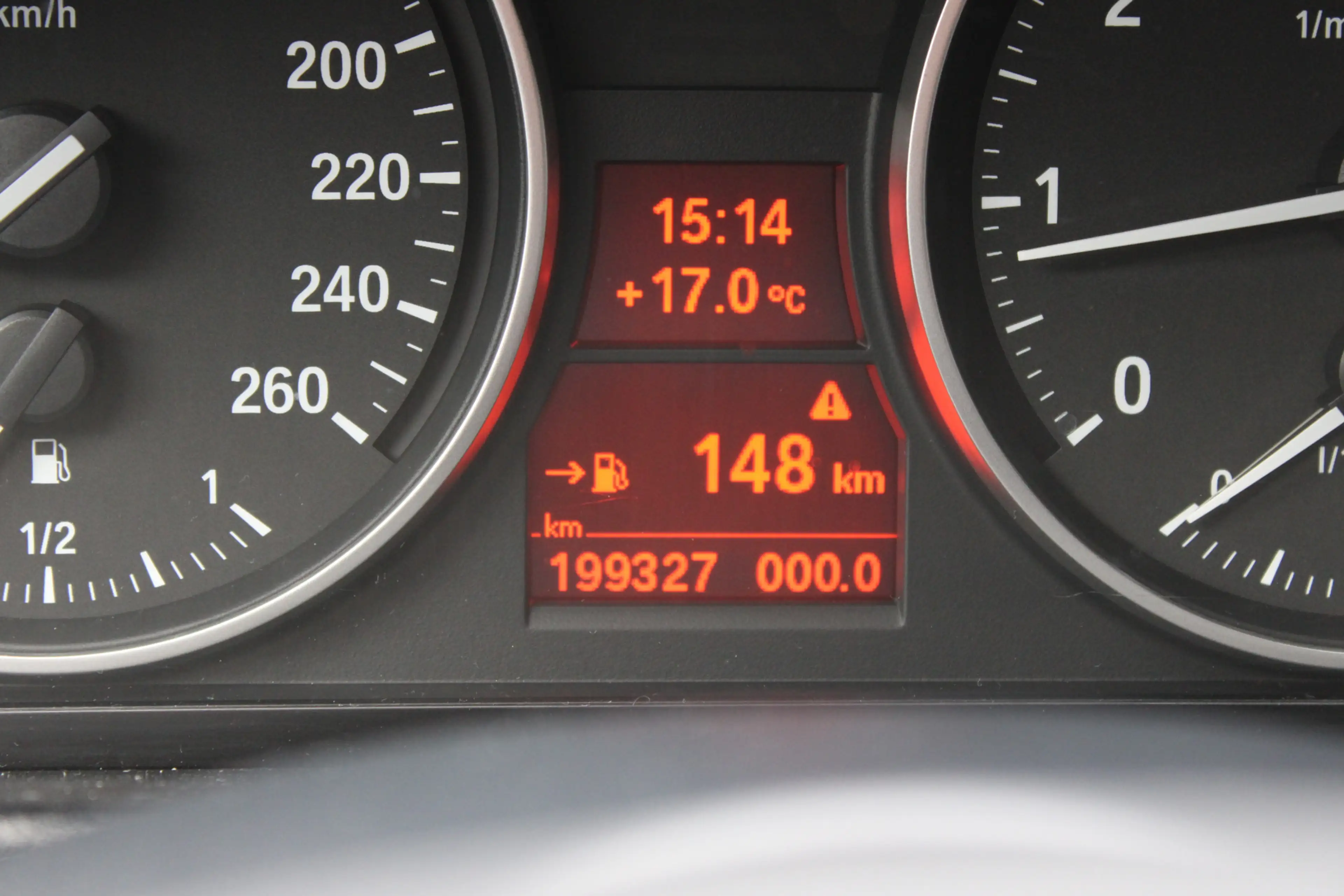 BMW X1 sDrive20i Business NAVI DISTR. RECENT V.V. 199000K — photo 8