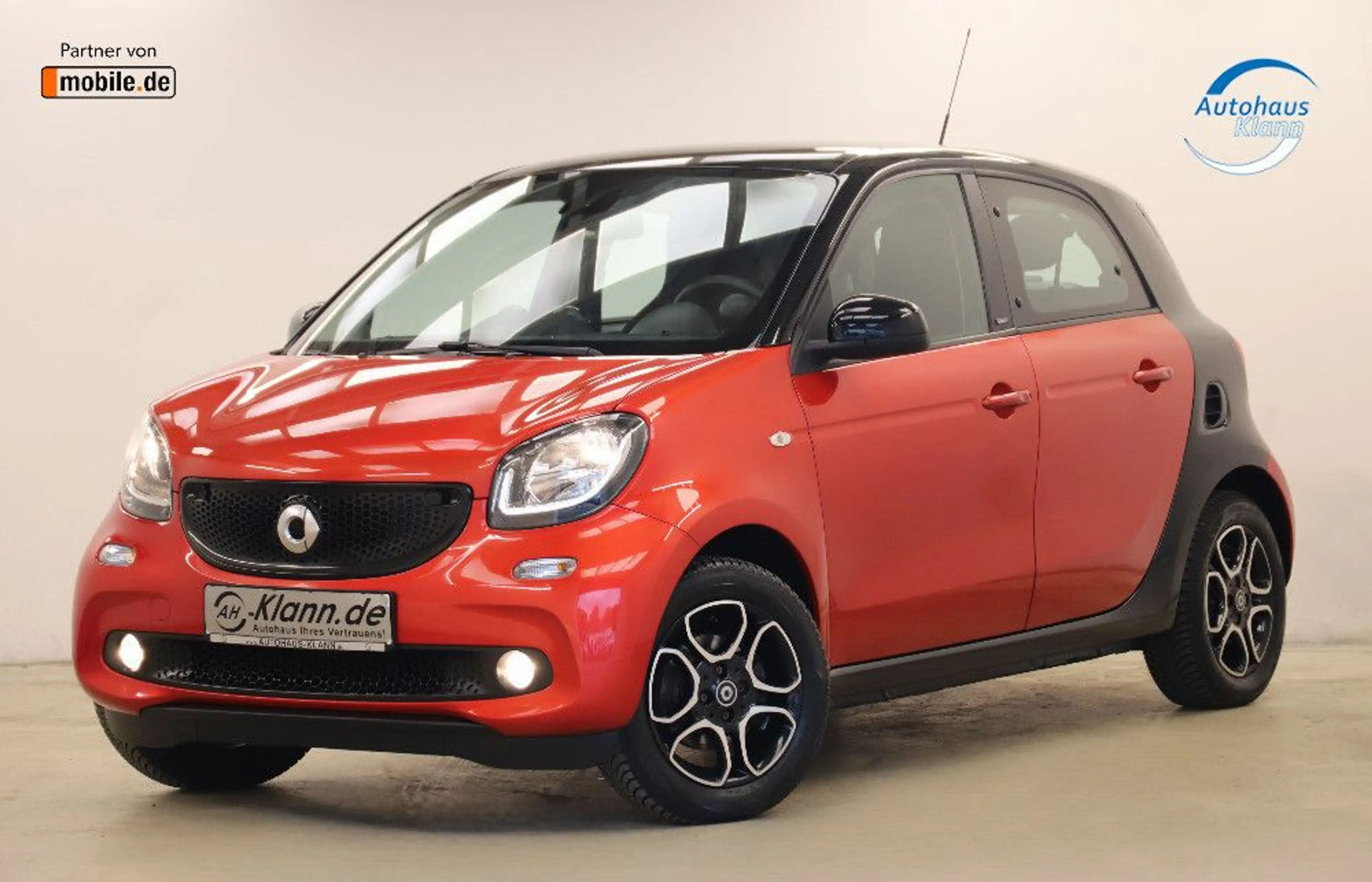 smart forFour 1.0 71PS Automatik passion Navi PDC SHZ — photo 3