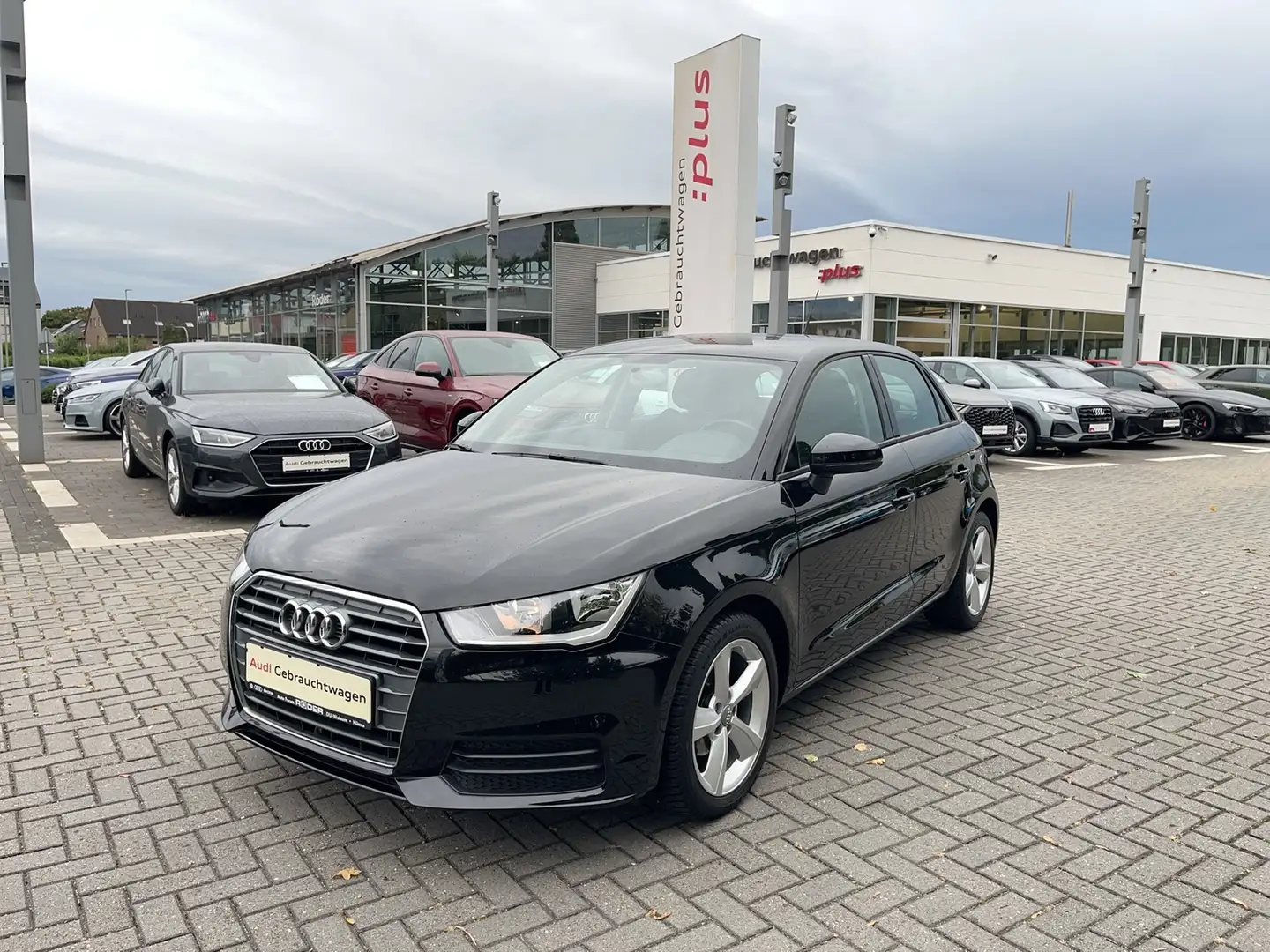Audi A1 Sportback design 1.0 TSI Schwarz - 1