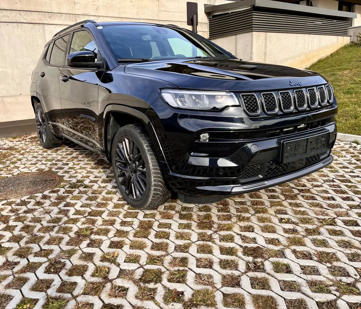 Jeep Compass 1.3 PHEV S 240 PS AT 4xe - 1