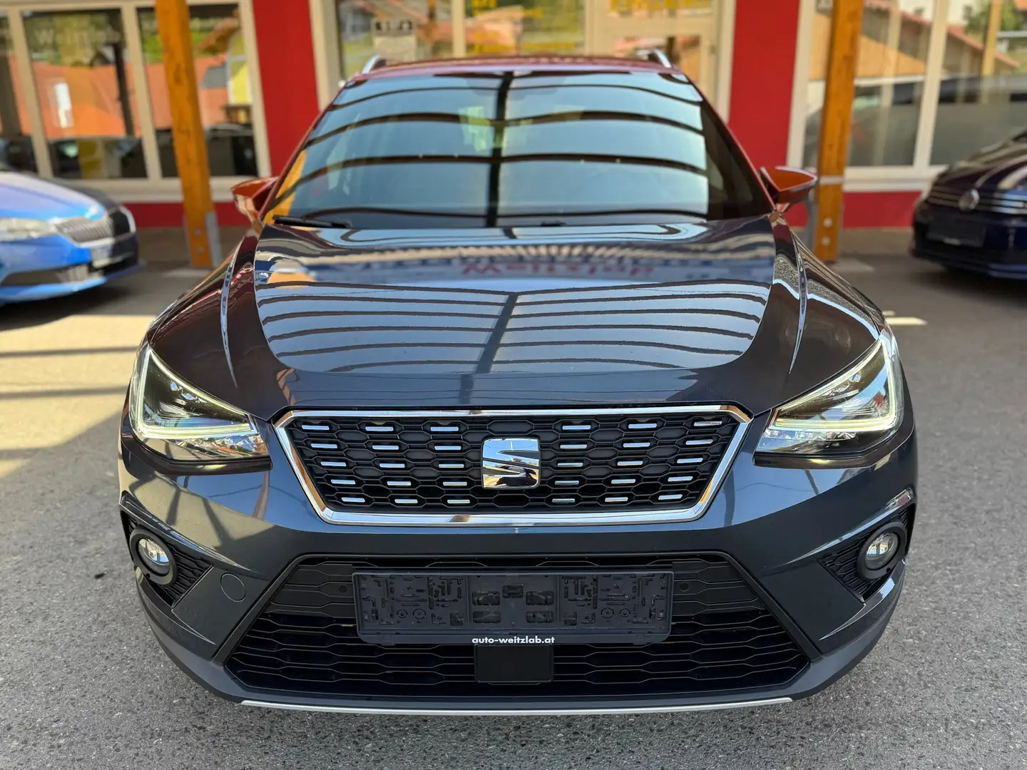 SEAT Arona Xcellence EcoTSI Grau - 2