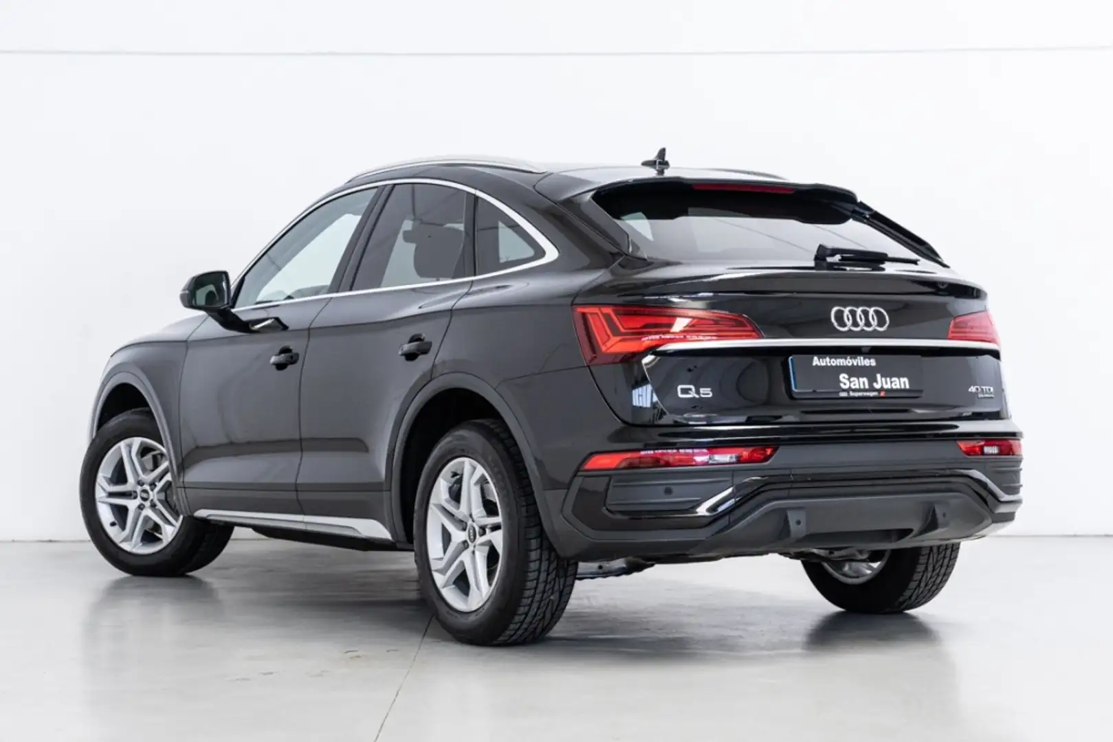 Audi Q5 40 TDI quattro-ultra Advanced S tronic 150kW Negro - 2