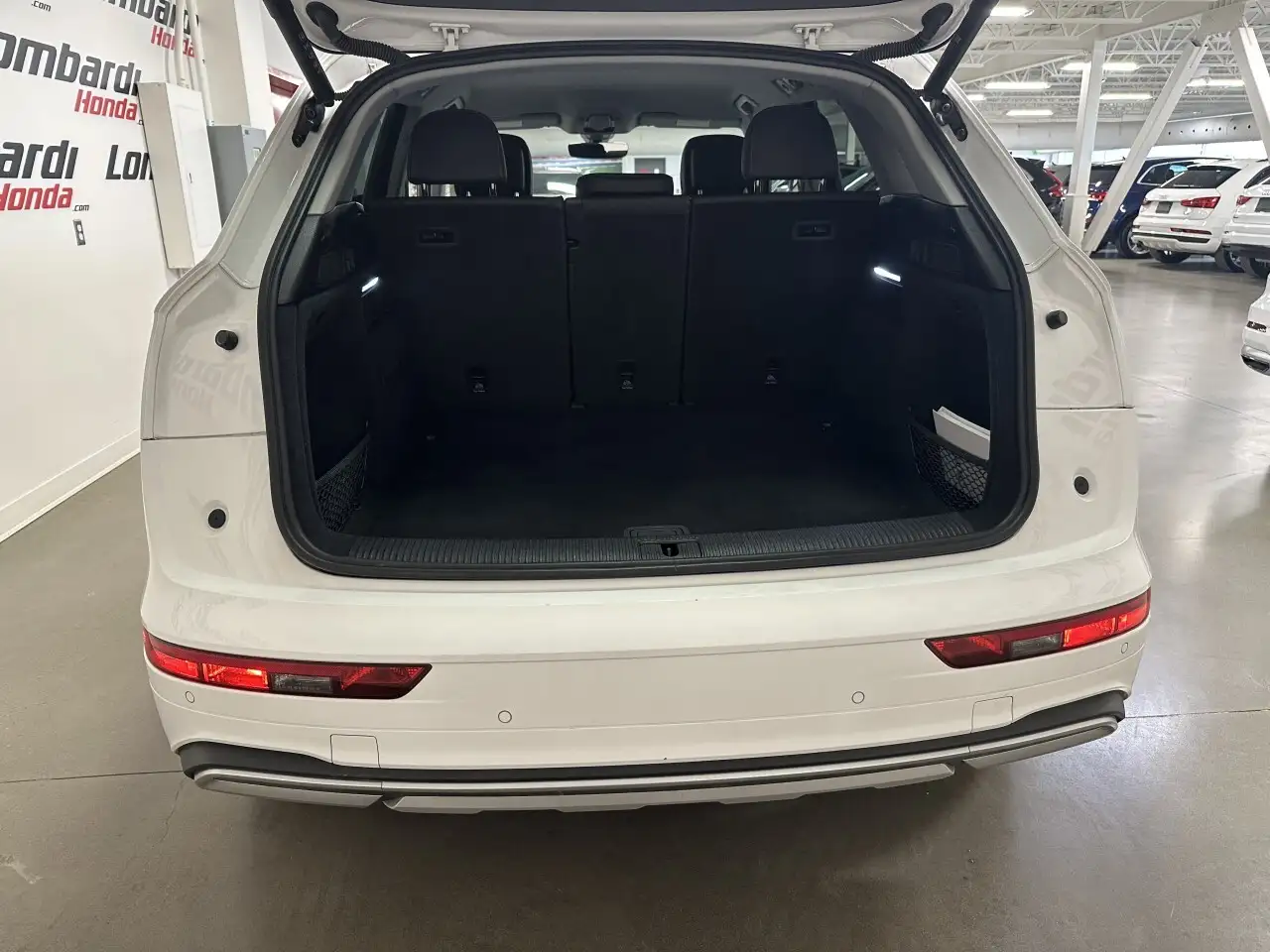 Audi Q5 снимка Audi Q5
