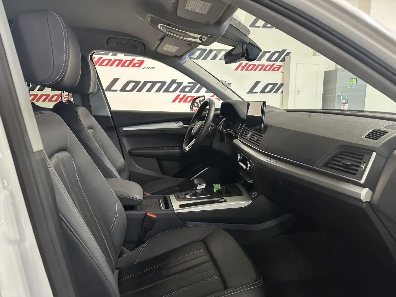 Audi Q5 снимка Audi Q5
