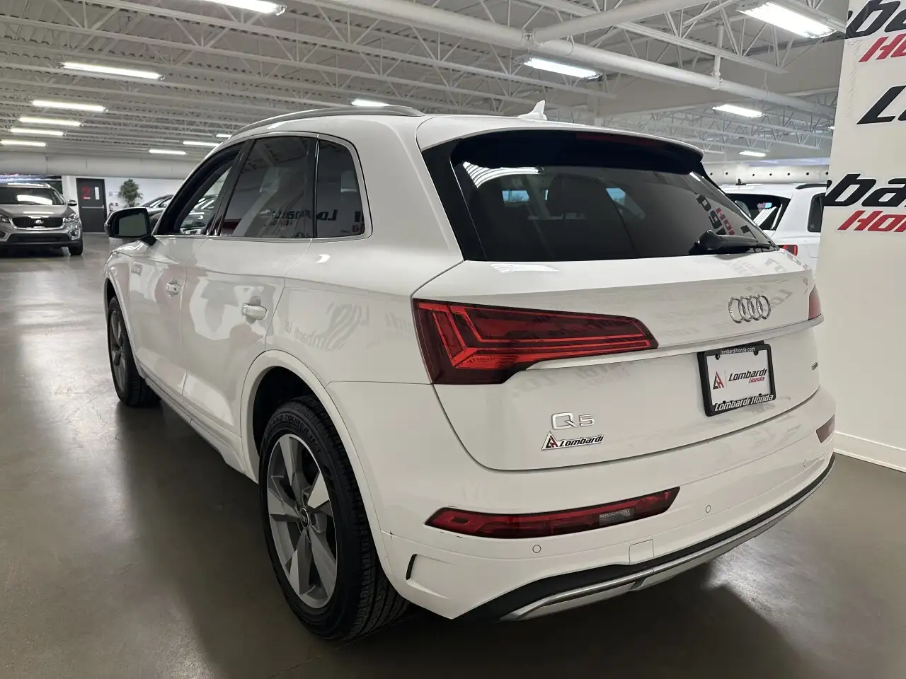 Audi Q5 снимка Audi Q5