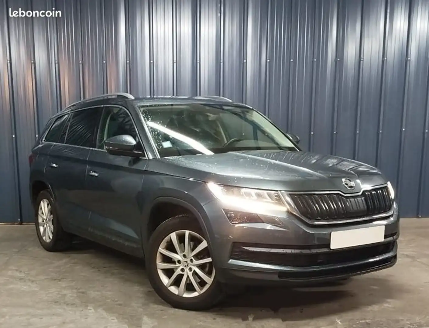 Skoda Kodiaq 7pl 1.5 TSI 150ch DSG7 Parfait Etat Coffre électrique Sièges Alcantara 7 places Garantie 1 an - 2