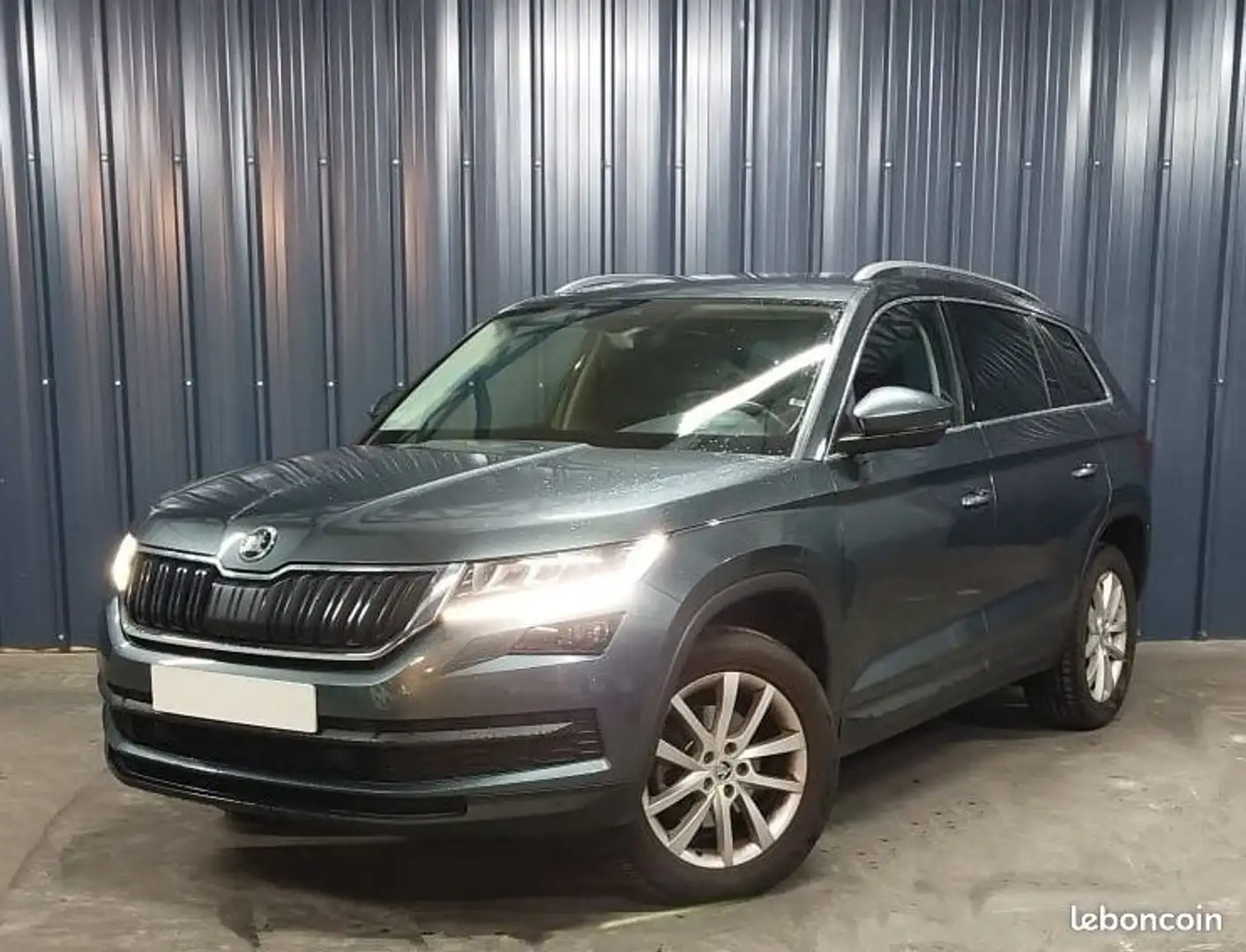 Skoda Kodiaq 7pl 1.5 TSI 150ch DSG7 Parfait Etat Coffre électrique Sièges Alcantara 7 places Garantie 1 an - 1