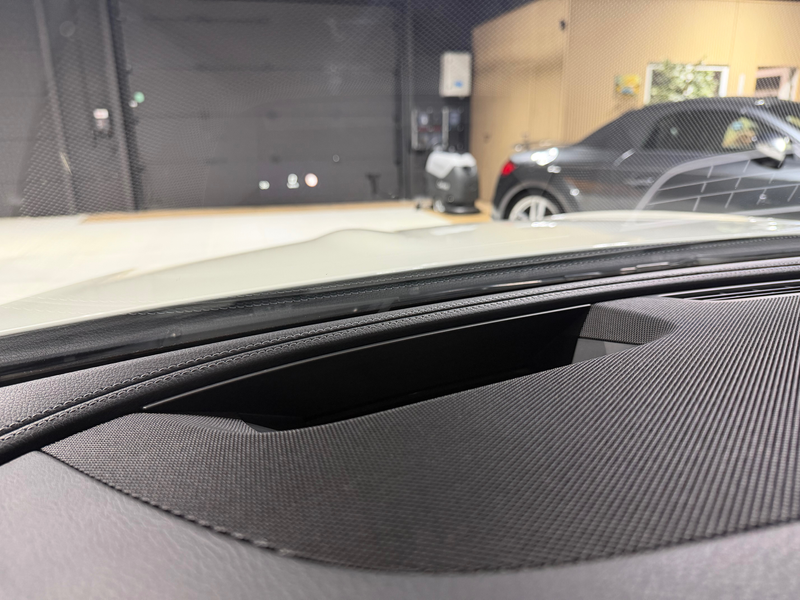 Mercedes-Benz E 200 CABRIOLET 170CV PACK AMG COCKPIT BURMESTER HEAD-UP CAMERA 360° — photo 14