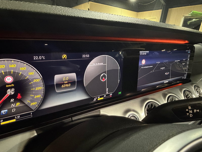 Mercedes-Benz E 200 CABRIOLET 170CV PACK AMG COCKPIT BURMESTER HEAD-UP CAMERA 360° — photo 15