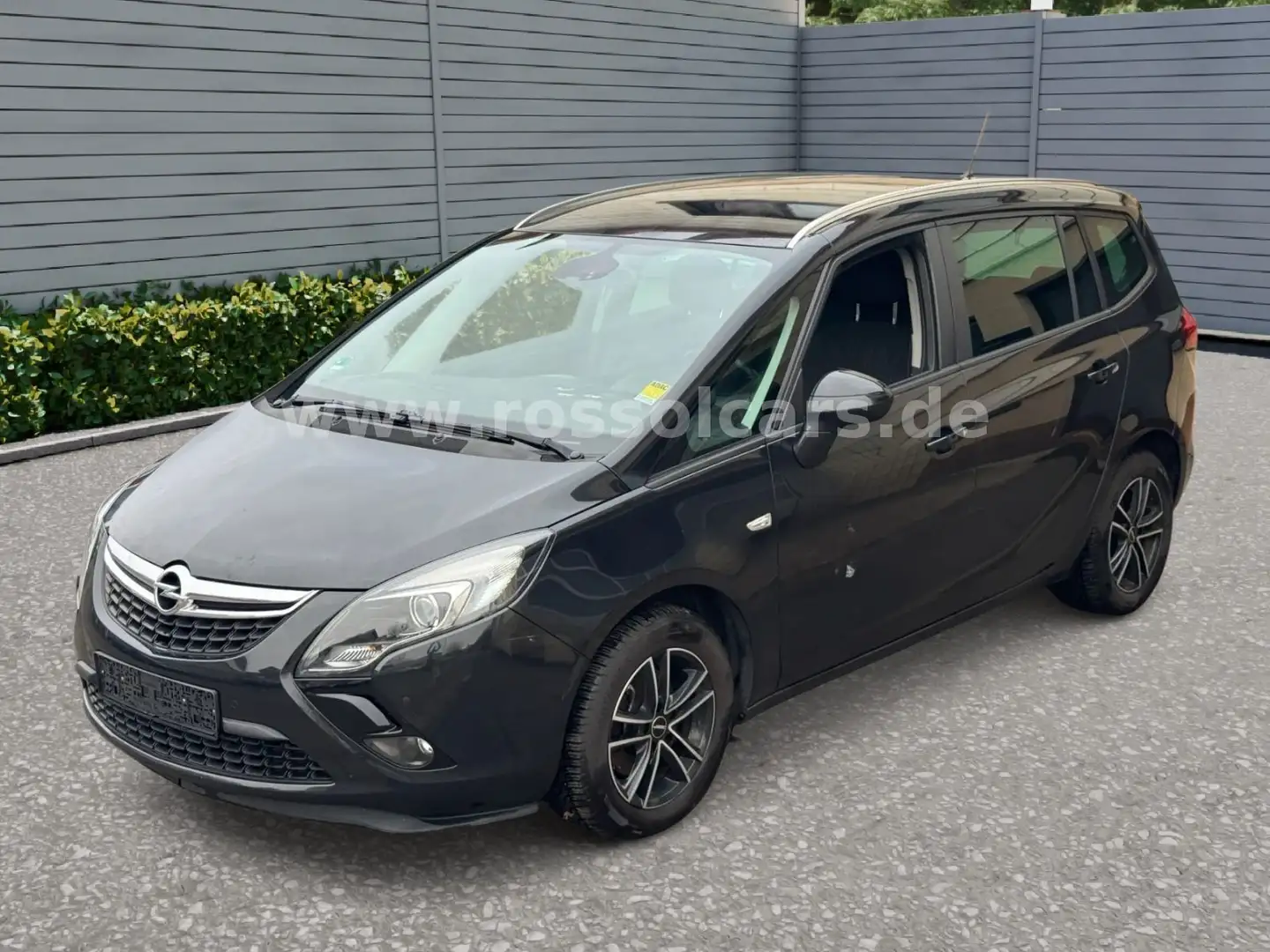 Opel Zafira Tourer Zafira C Tourer 2.0 CDTI Edition Euro5 7 Sitzer Schwarz - 1