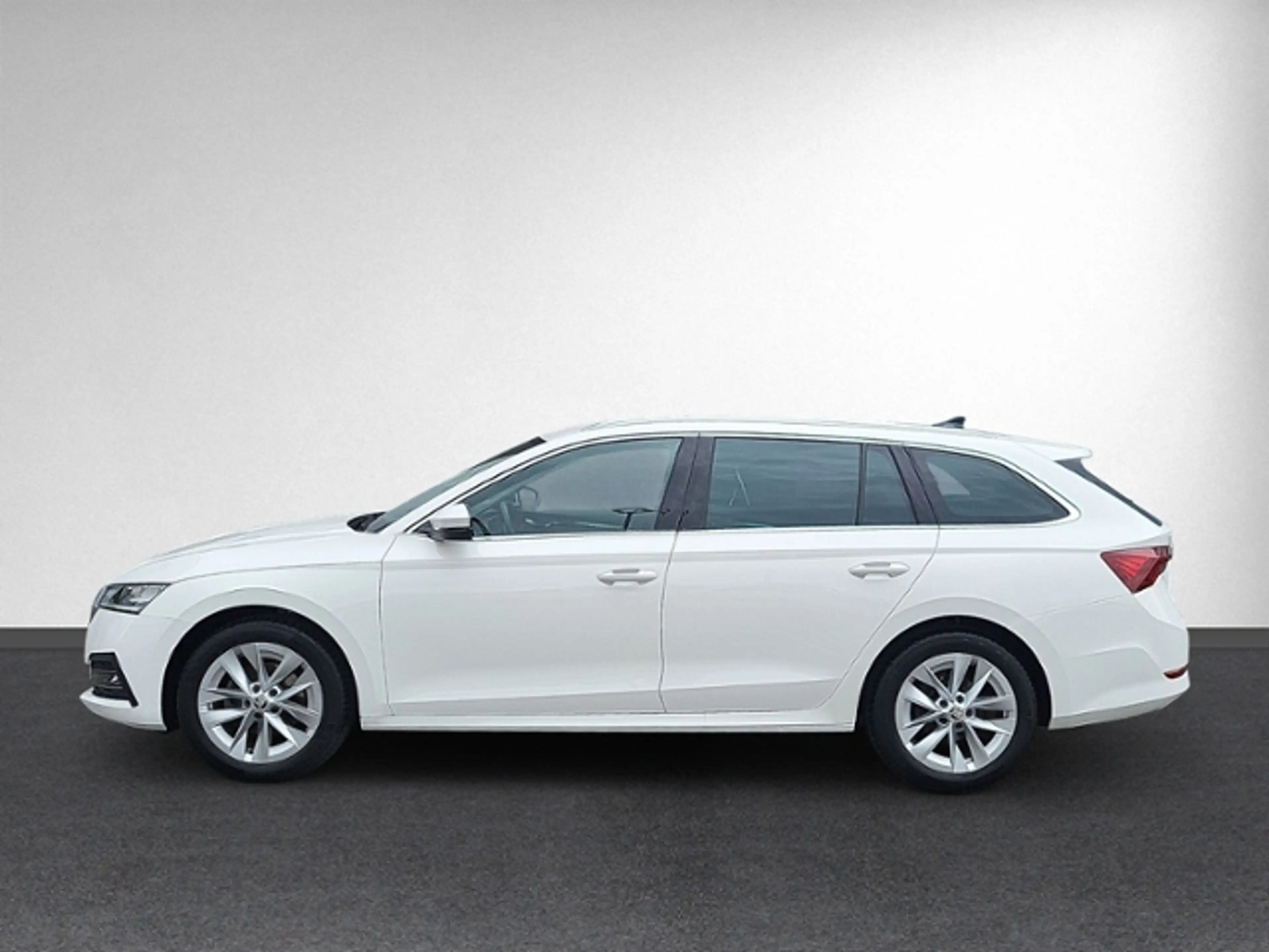 Skoda Octavia Combi 2.0 TDI DSG STYLE AHK+NAVI+ACC+LED — photo 2