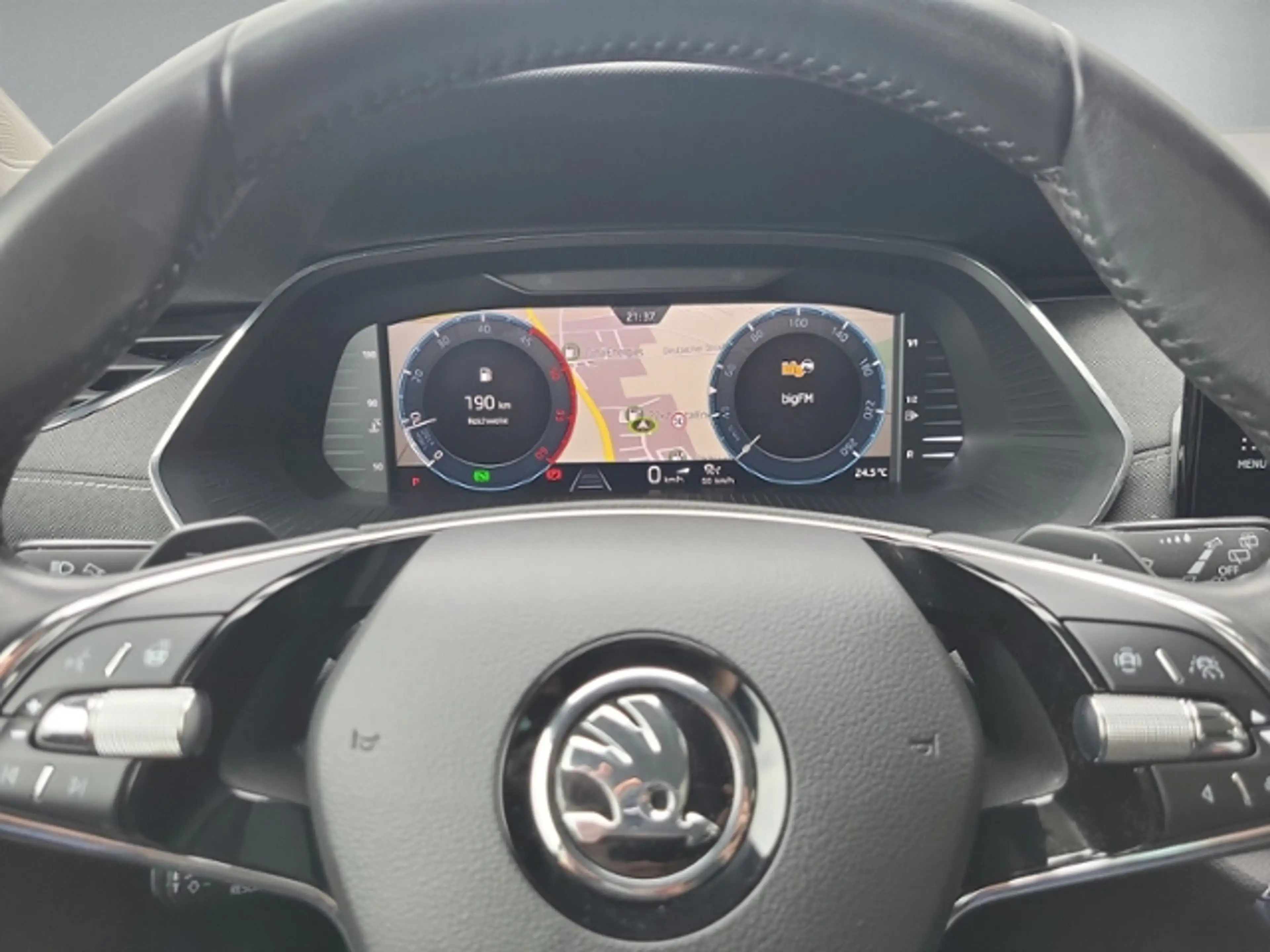Skoda Octavia Combi 2.0 TDI DSG STYLE AHK+NAVI+ACC+LED — photo 15