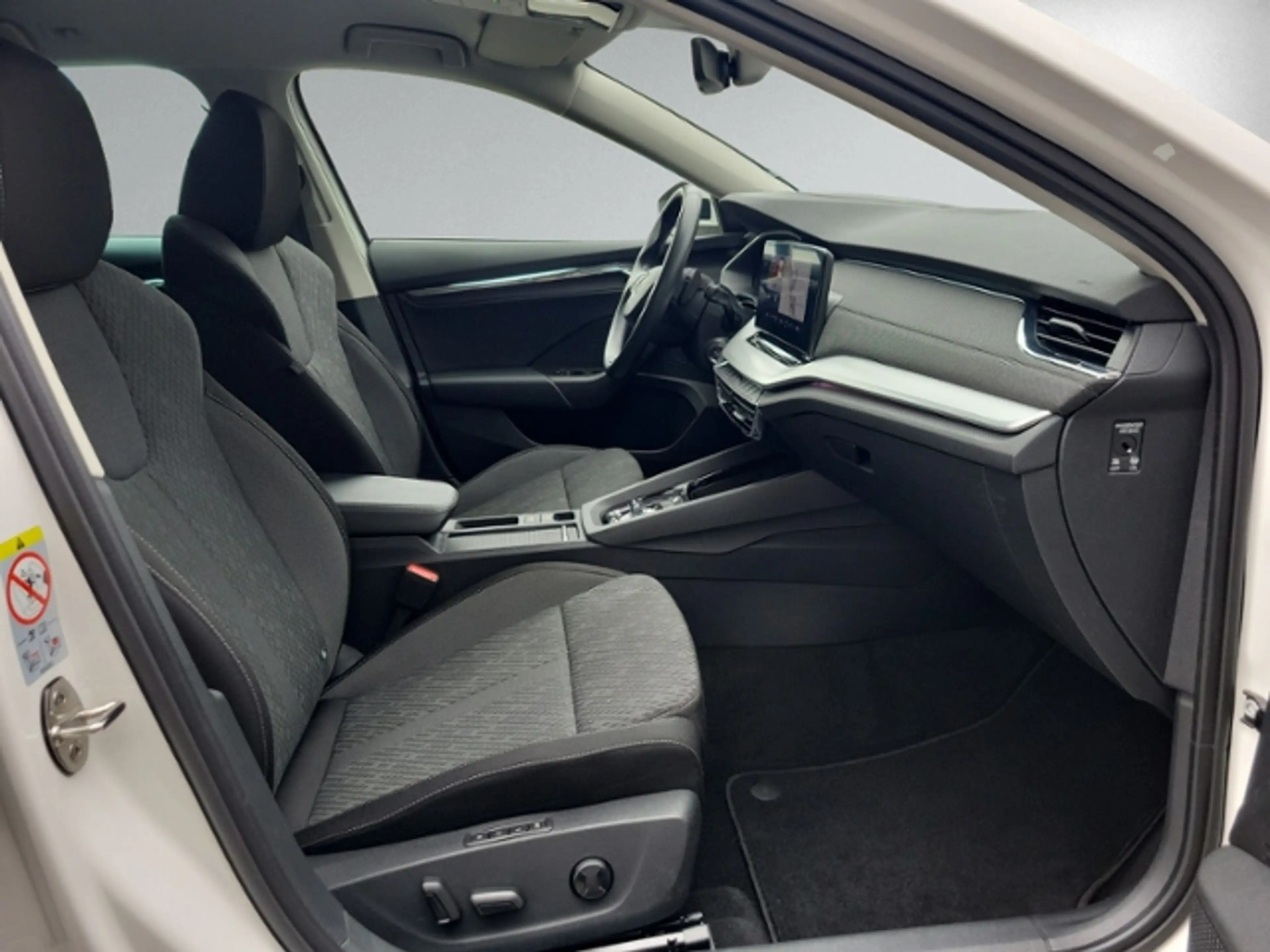 Skoda Octavia Combi 2.0 TDI DSG STYLE AHK+NAVI+ACC+LED — photo 10