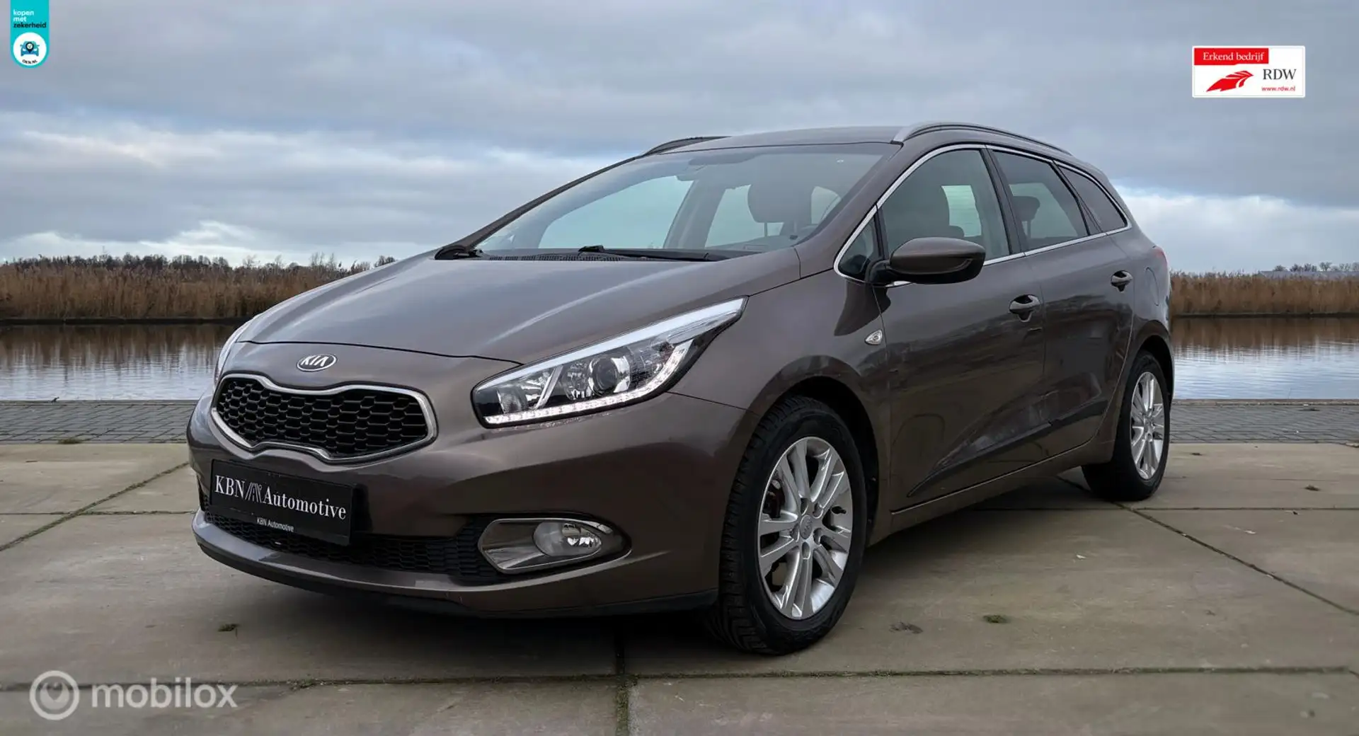 Kia Ceed SW / cee'd SW 1.4 CVVT Sportswagon Brun - 1