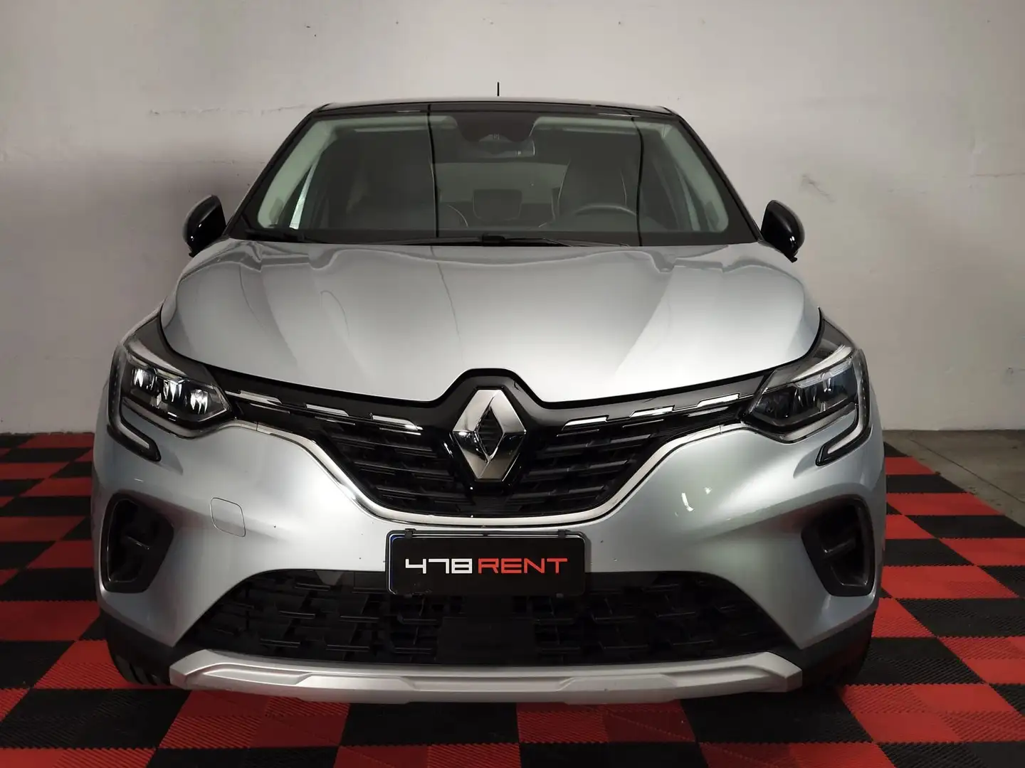 Renault Captur Captur Plug-in Hybrid E-Tech 160 CV Intens Ezüst - 2