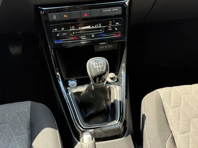 Volkswagen T-Cross view 12