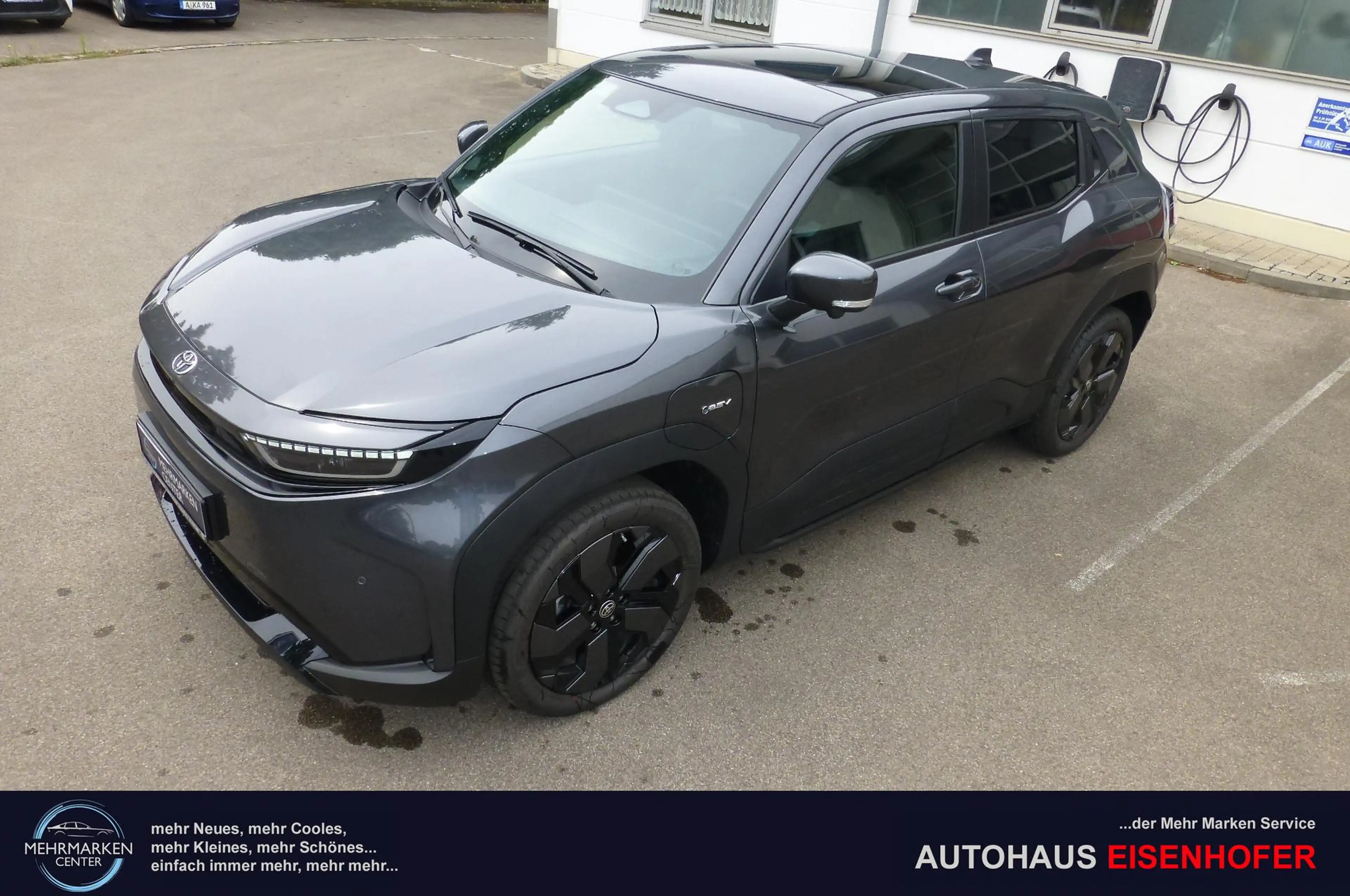 Toyota Urban Cruiser 128KW Lounge JPL, Teilleder, Glasdach, 128 kW (... — photo 6