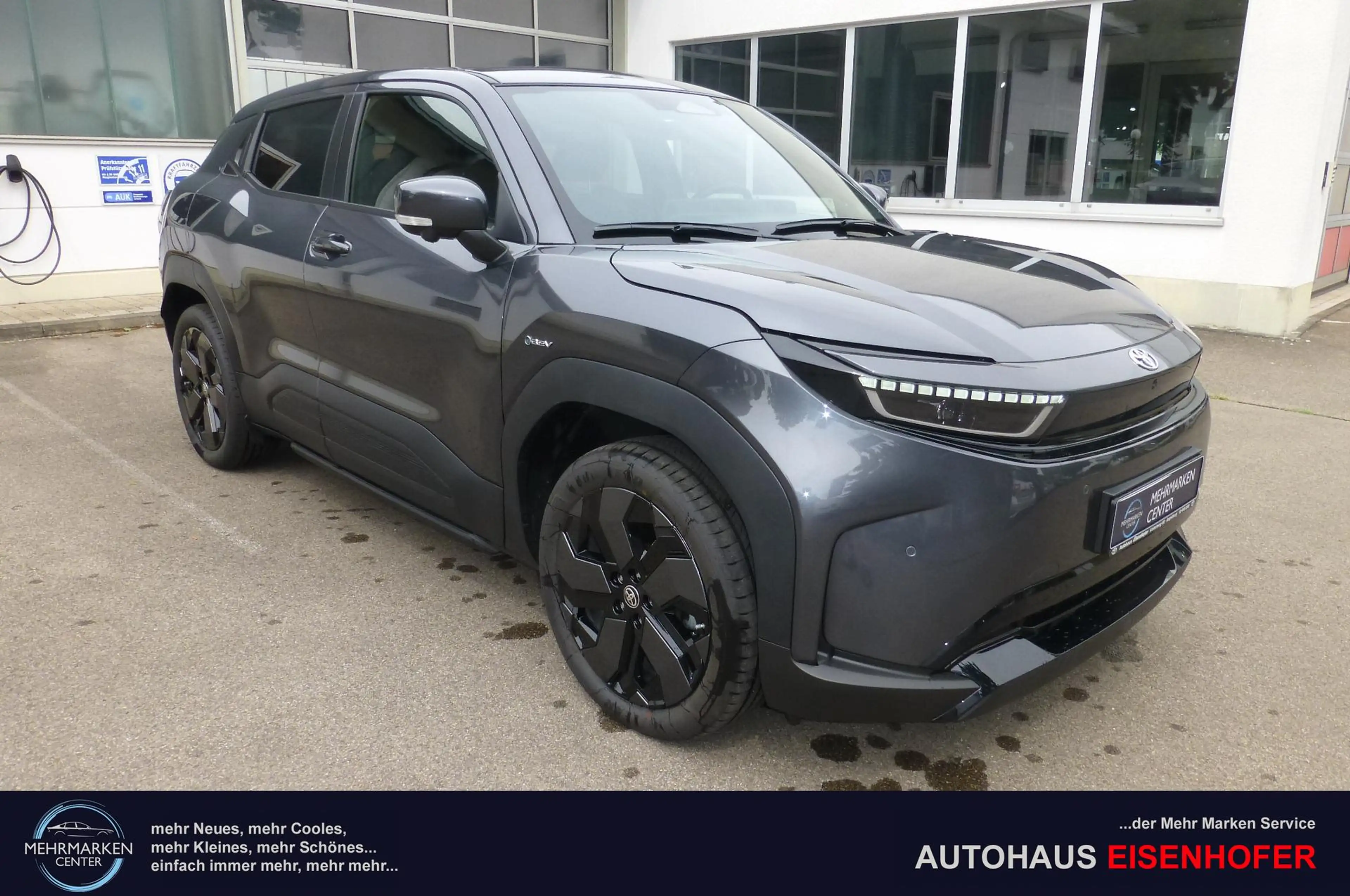 Toyota Urban Cruiser 128KW Lounge JPL, Teilleder, Glasdach, 128 kW (... — photo 5