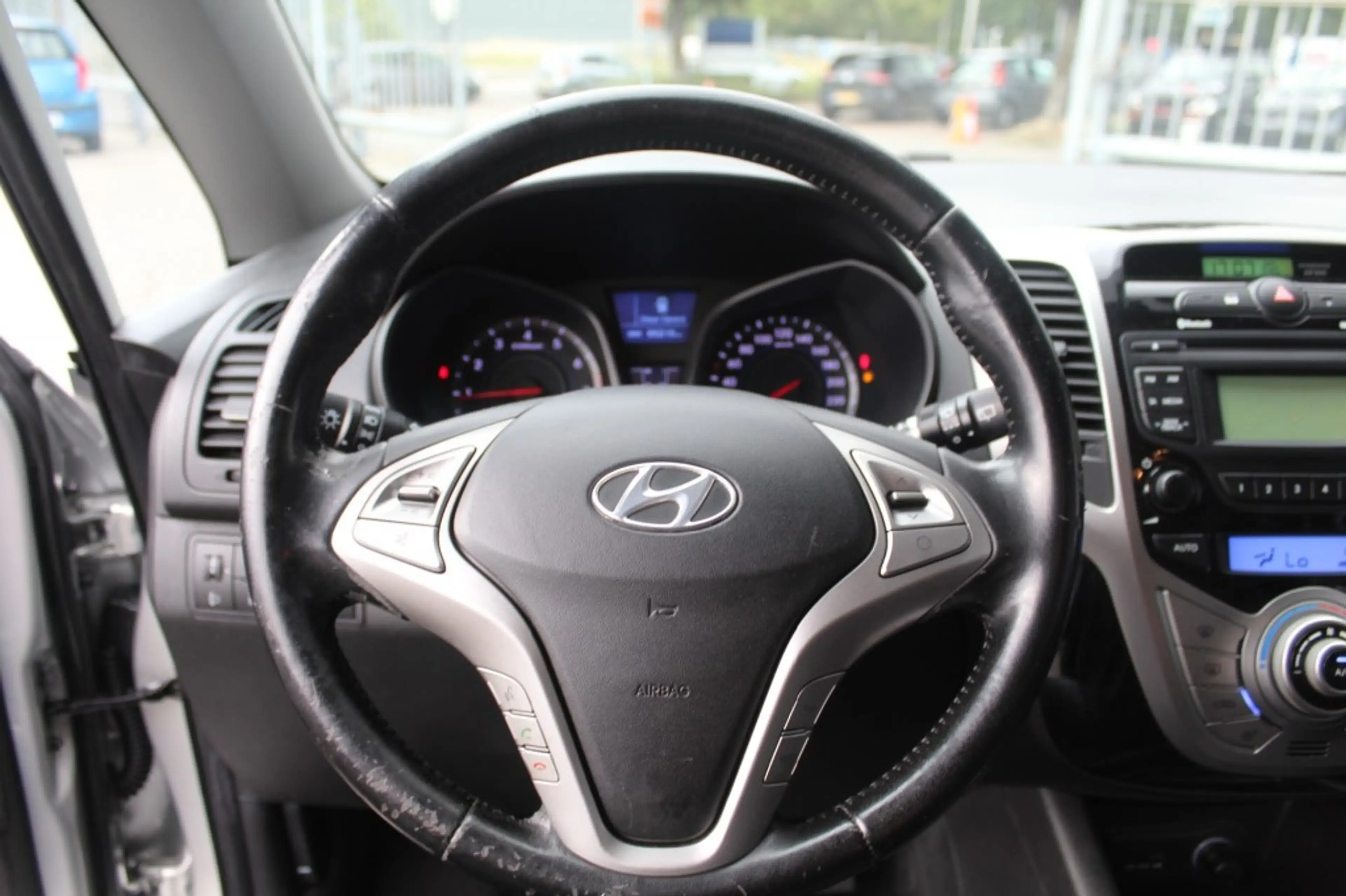 Hyundai iX20 comfort 1.6 -125 PK dealer onderhouden-1ste eigena — photo 15