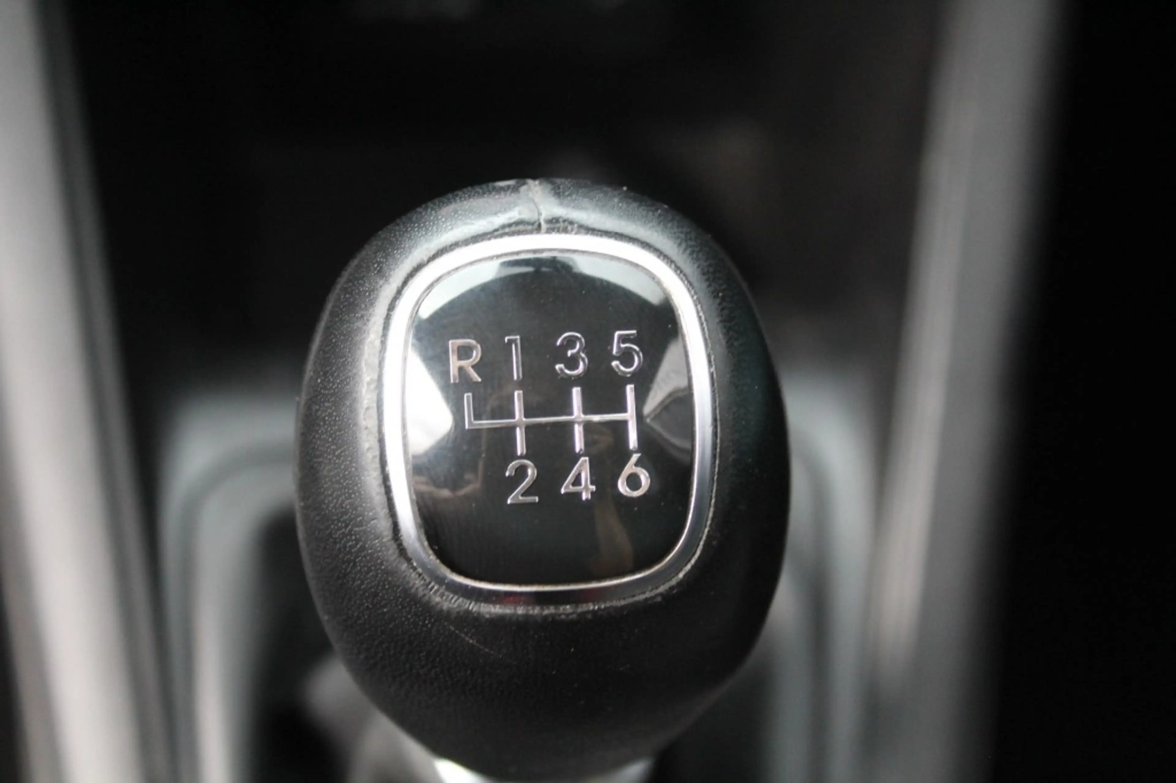 Hyundai iX20 comfort 1.6 -125 PK dealer onderhouden-1ste eigena — photo 35