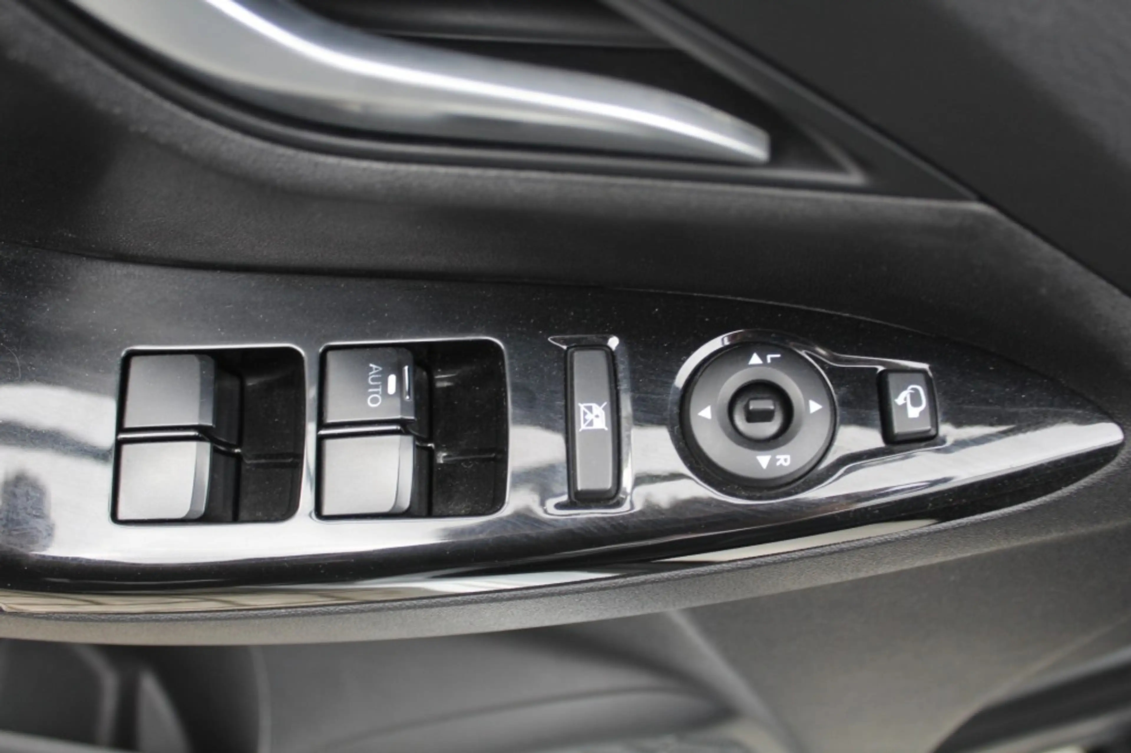 Hyundai iX20 comfort 1.6 -125 PK dealer onderhouden-1ste eigena — photo 10