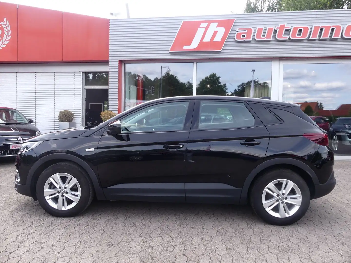 Opel Grandland X Grandland Business Edition*360°-Cam*SHZ*Navi*AHK Black - 2