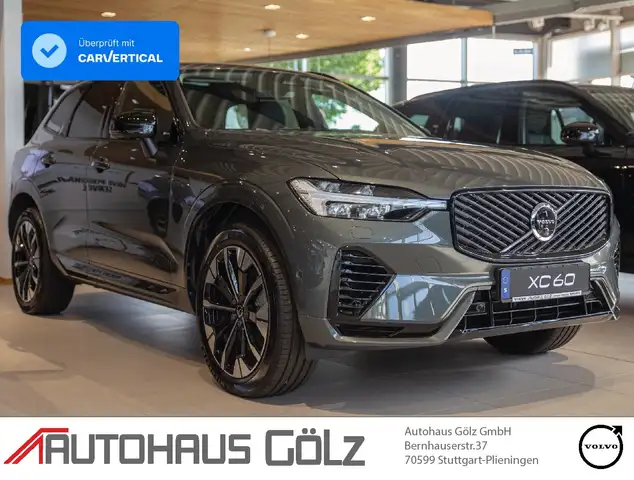 Volvo XC60 T6 Plus Dark AWD Head up*AHK*Schiebeda*Standheiz.*