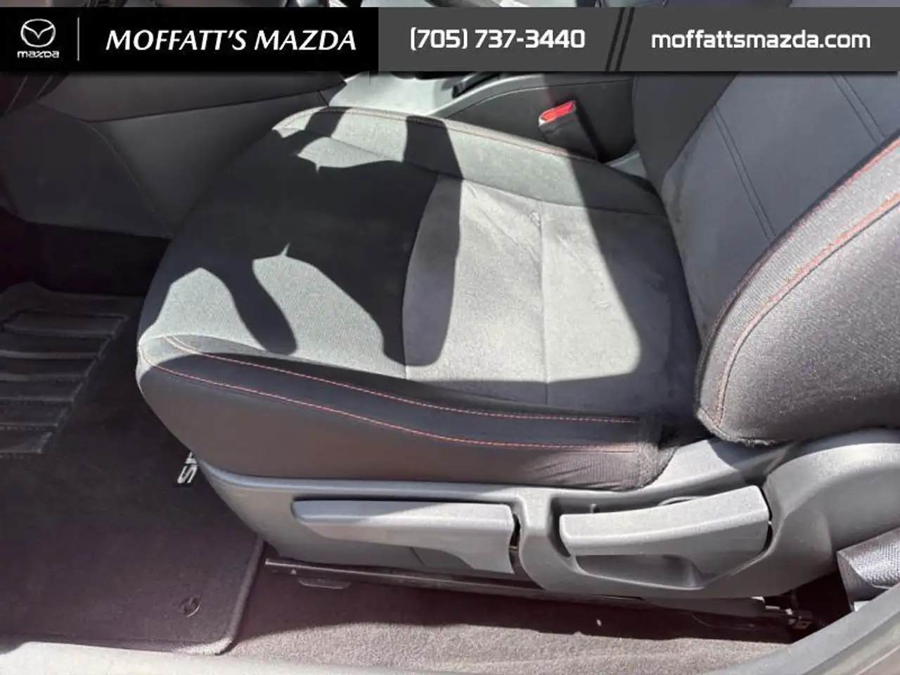 Nissan Sentra photo Nissan Sentra