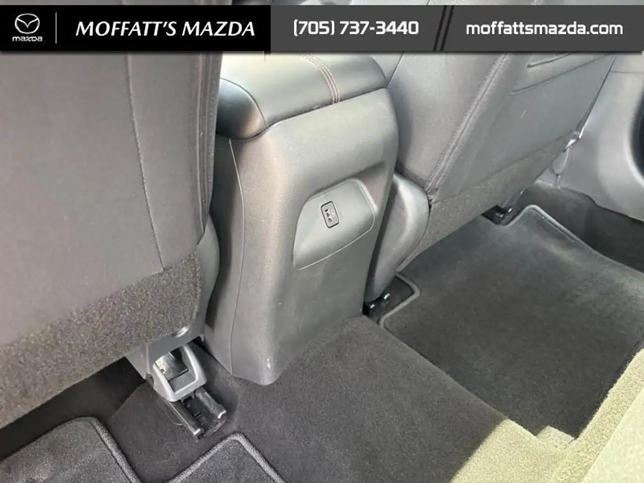 Nissan Sentra photo Nissan Sentra