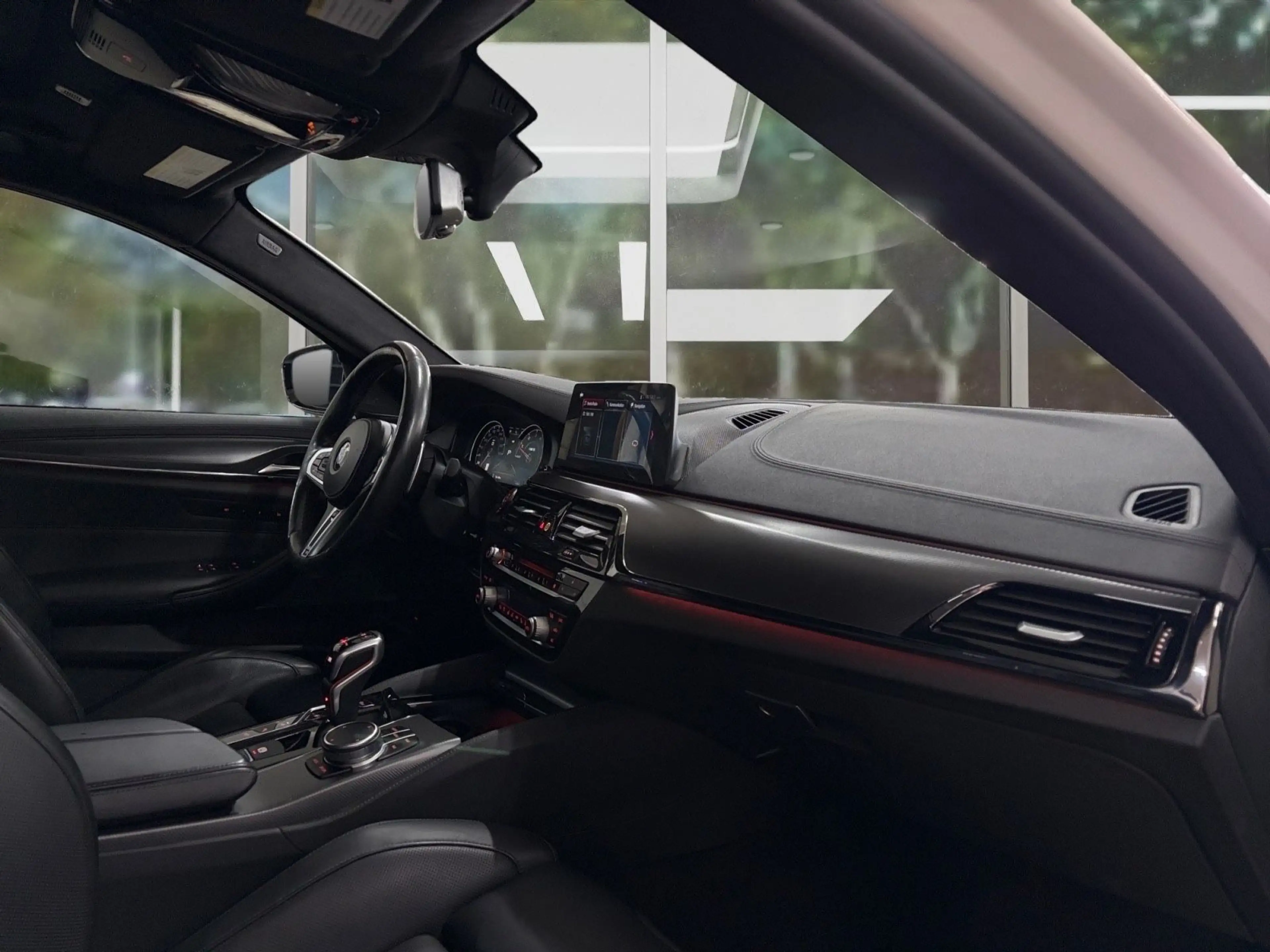 BMW M5 xDrive Aut., Harman/Kardon , Inspektion Neu — photo 8