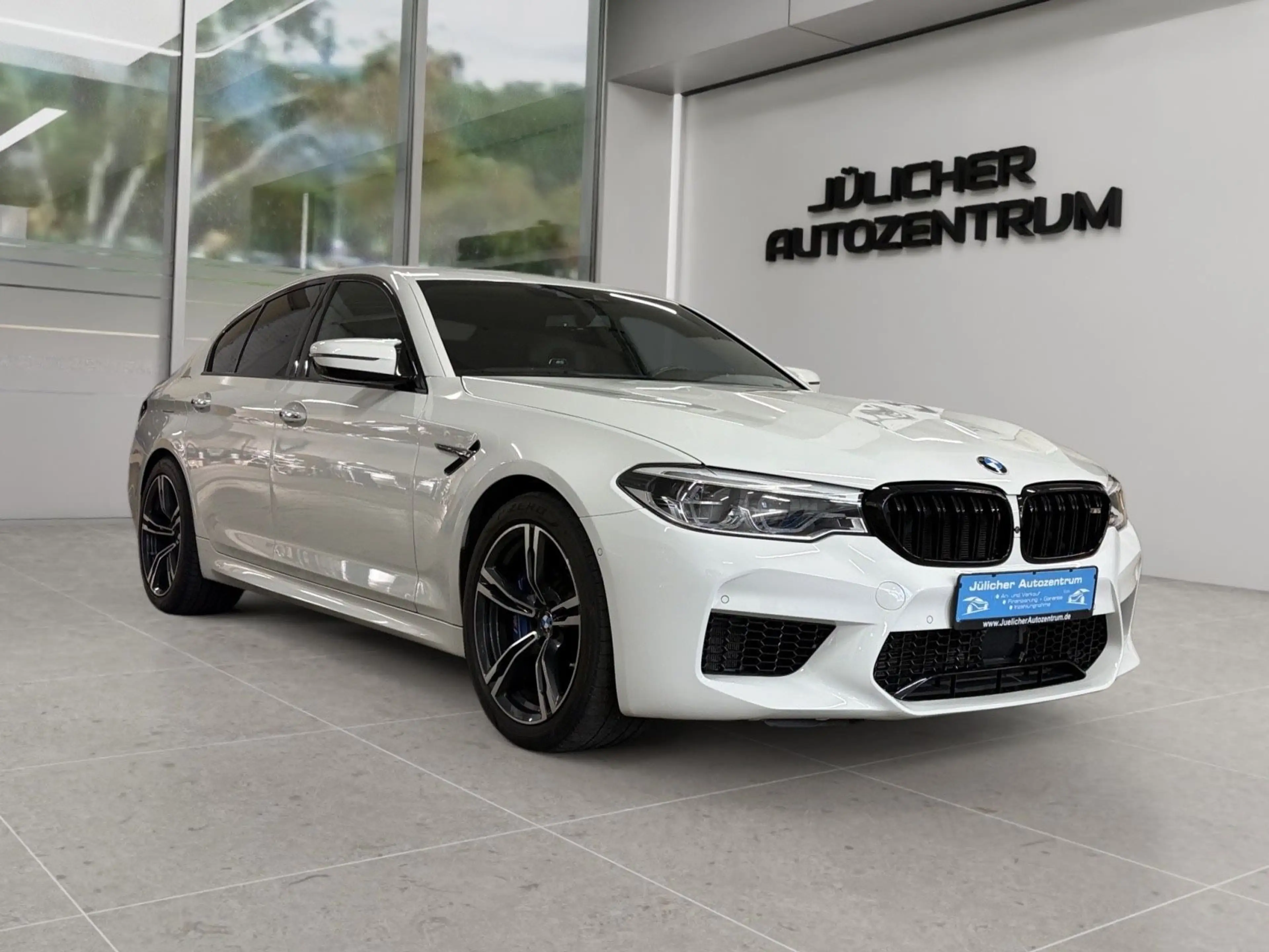 BMW M5 xDrive Aut., Harman/Kardon , Inspektion Neu