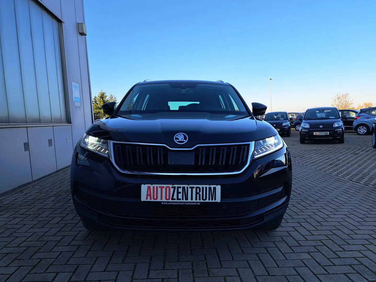 Skoda Kodiaq 2.0 TDI DSG 7-SITZE LED NAVI KAMERA ACC Schwarz - 2