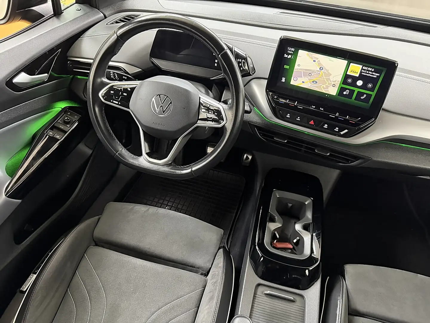 Volkswagen ID.4 Pro Performance Schwarz - 2