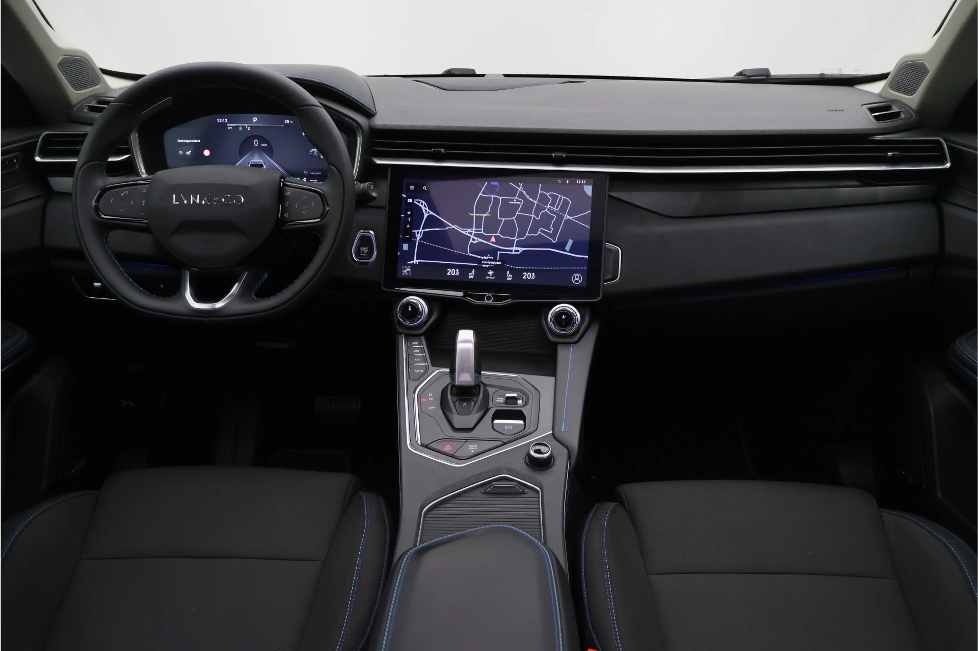 Lynk & Co 01 1.5 Plug-in Hybrid 360° Camera, Panoramadak, ACC, — photo 2