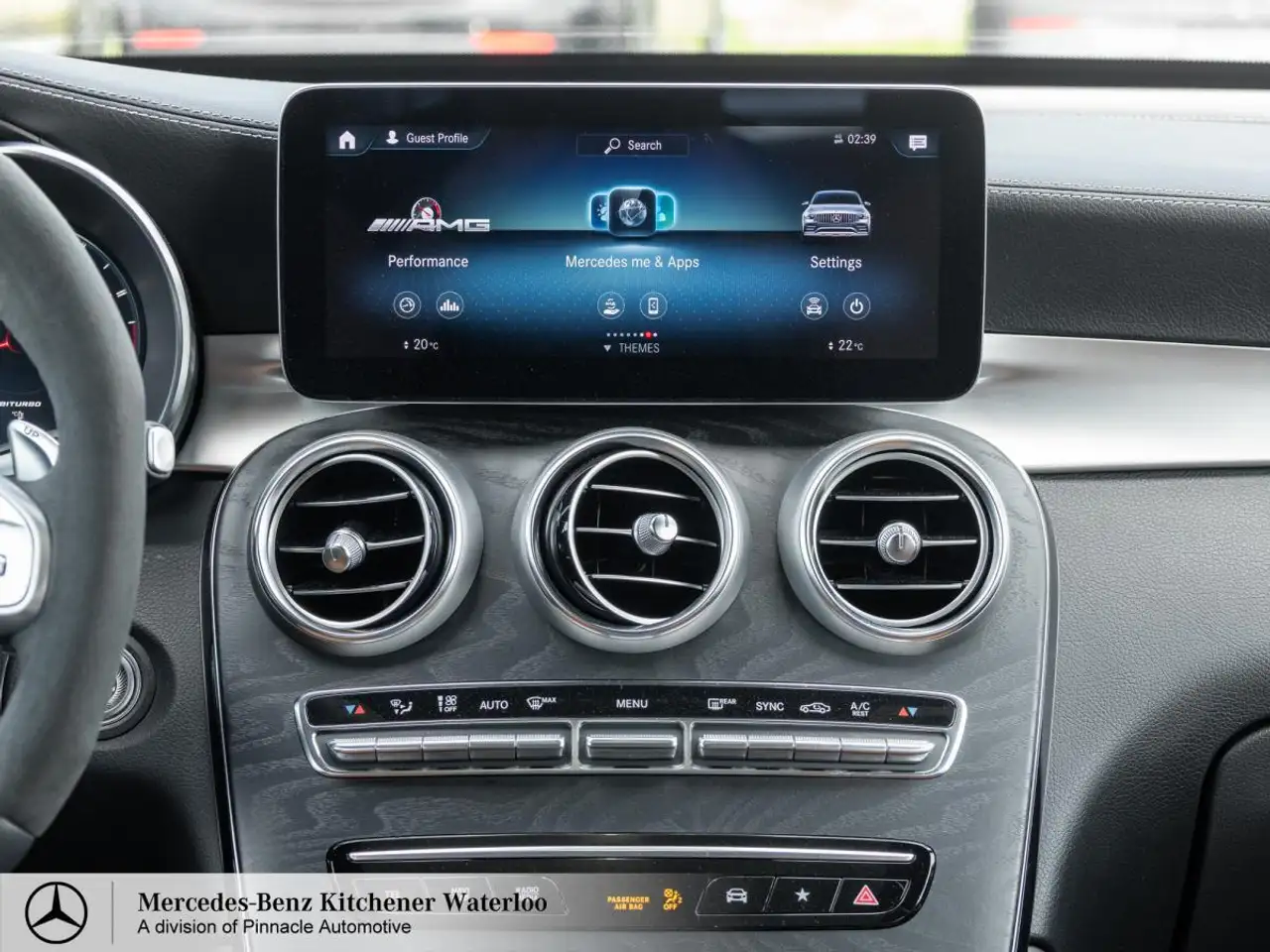 Mercedes-Benz GLC снимка Mercedes-Benz GLC