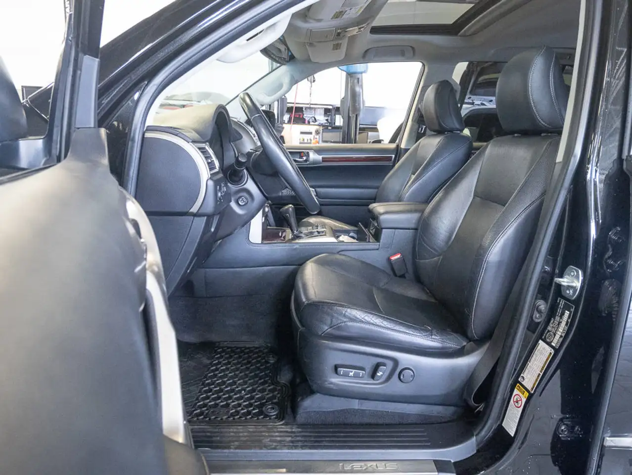 Lexus GX снимка Lexus GX