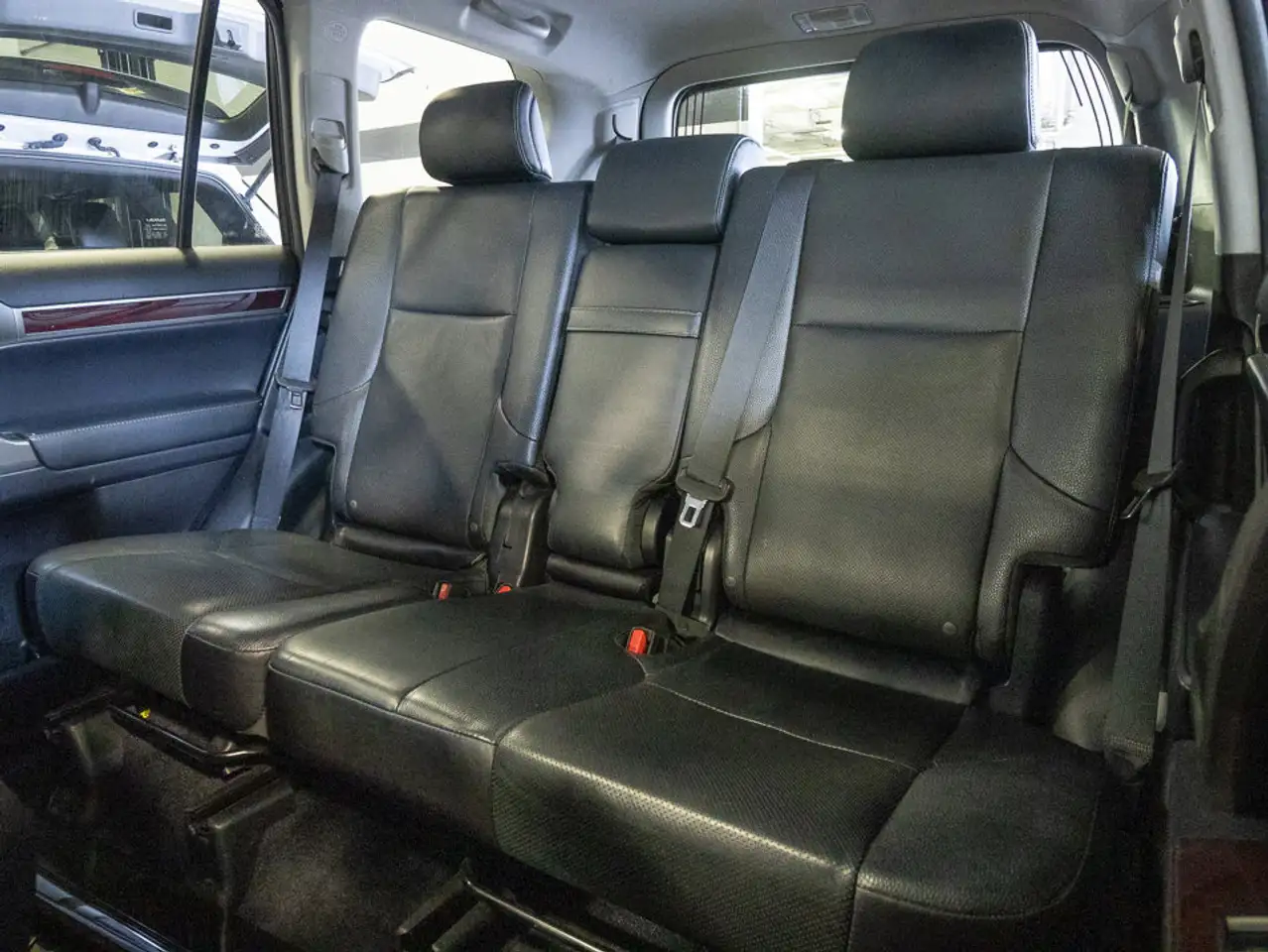 Lexus GX снимка Lexus GX