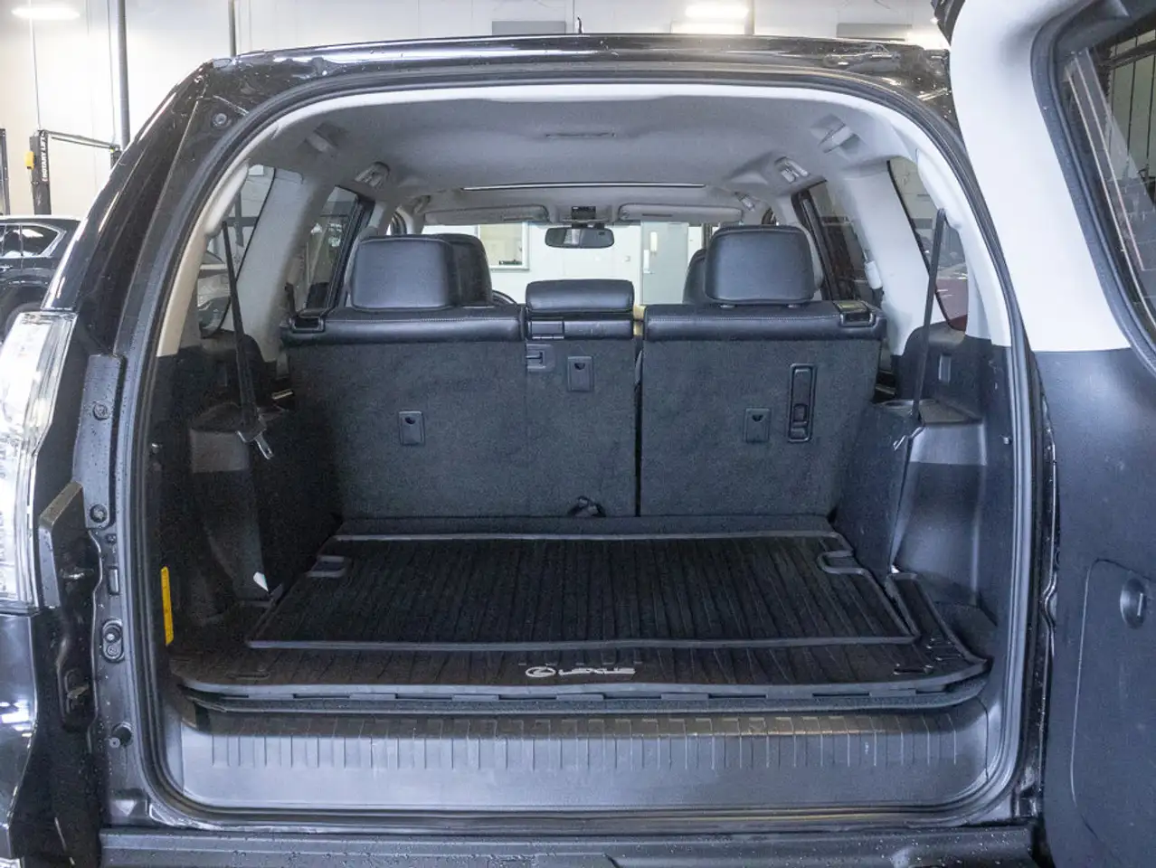 Lexus GX снимка Lexus GX