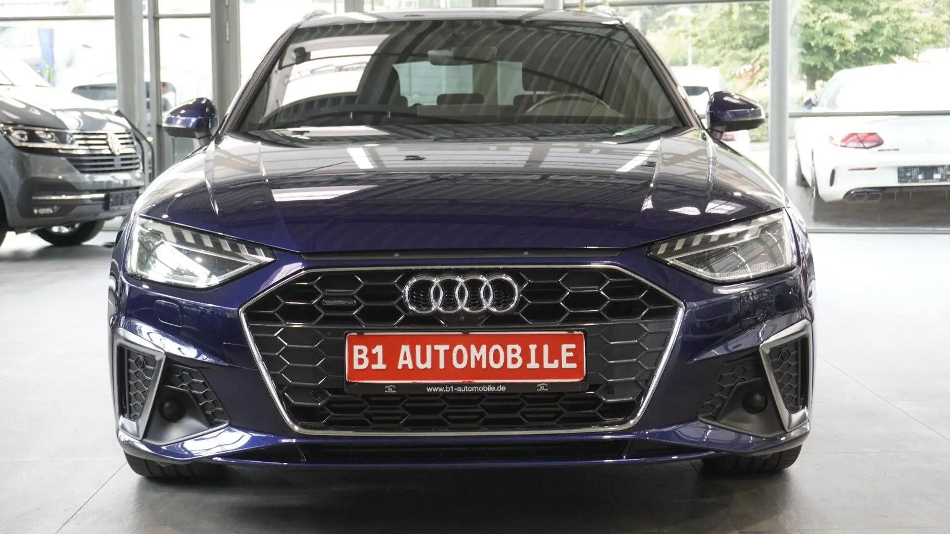 Audi A4 Avant 40 TFSI quattro S line*360°*ACC*AHK*STH Blau - 2